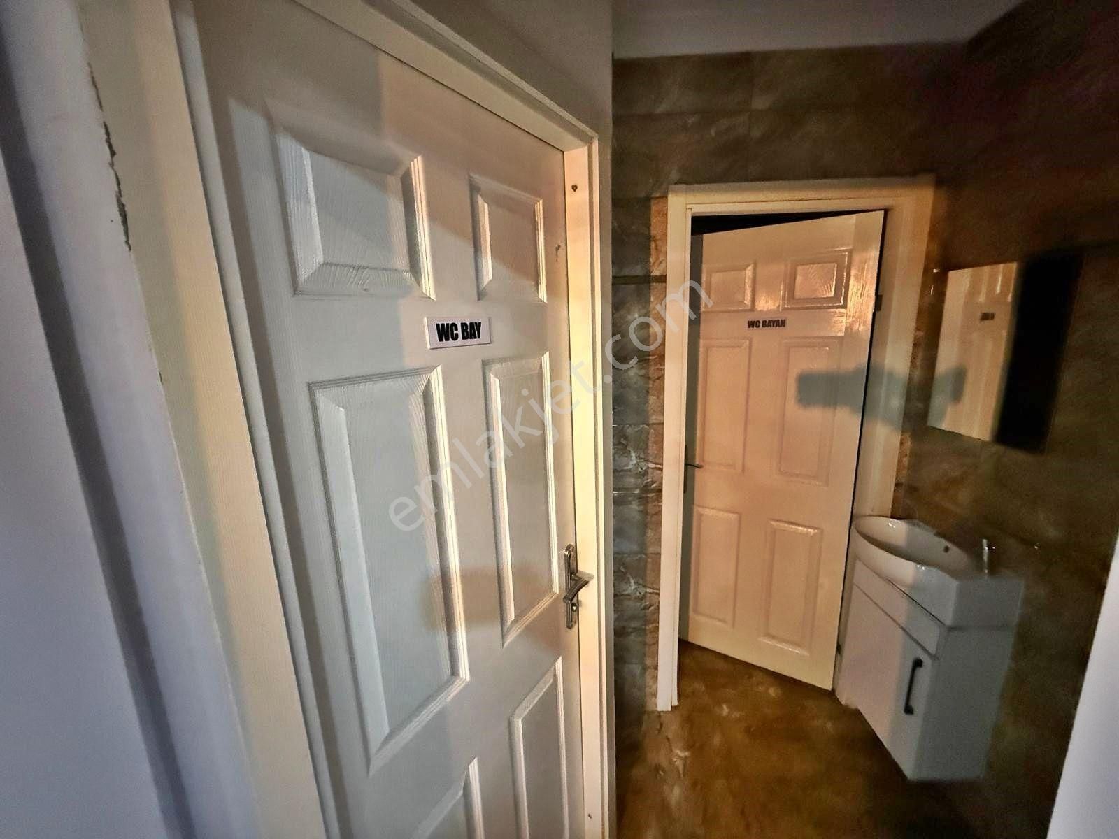 Bosna Cad Üzerinde Ultra Lüx Yapılı Her İşe Uygun Takasa Açık - Görsel 26