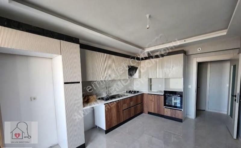 Törekentte Newara Zirve'de 4+1 Ara Katta Prestijli Sitede - Görsel 18