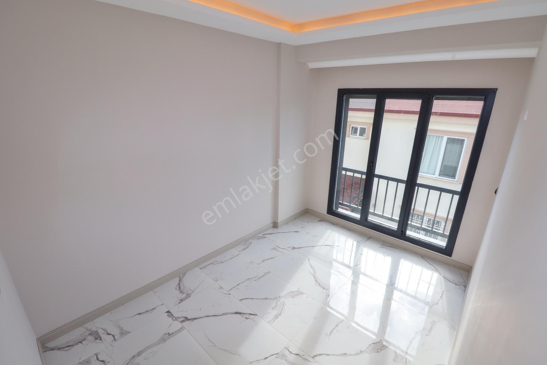 Mahmut İşler'den Altınolukta Denize 100 Metre 4+1 Lüks Villa - Görsel 25
