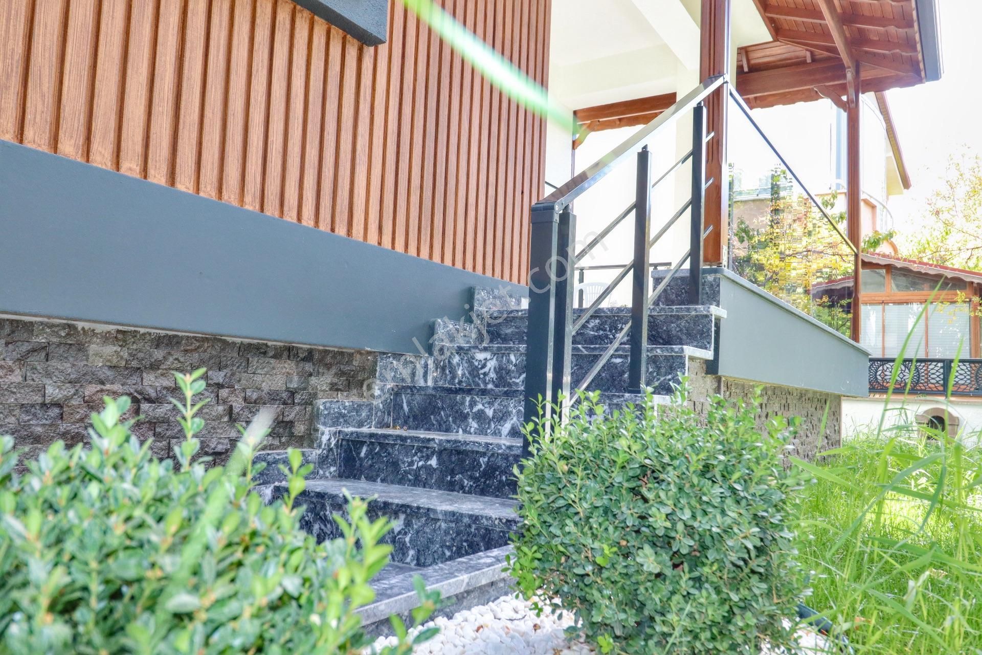 Mahmut İşler'den Altınolukta Denize 100 Metre 4+1 Lüks Villa - Görsel 5