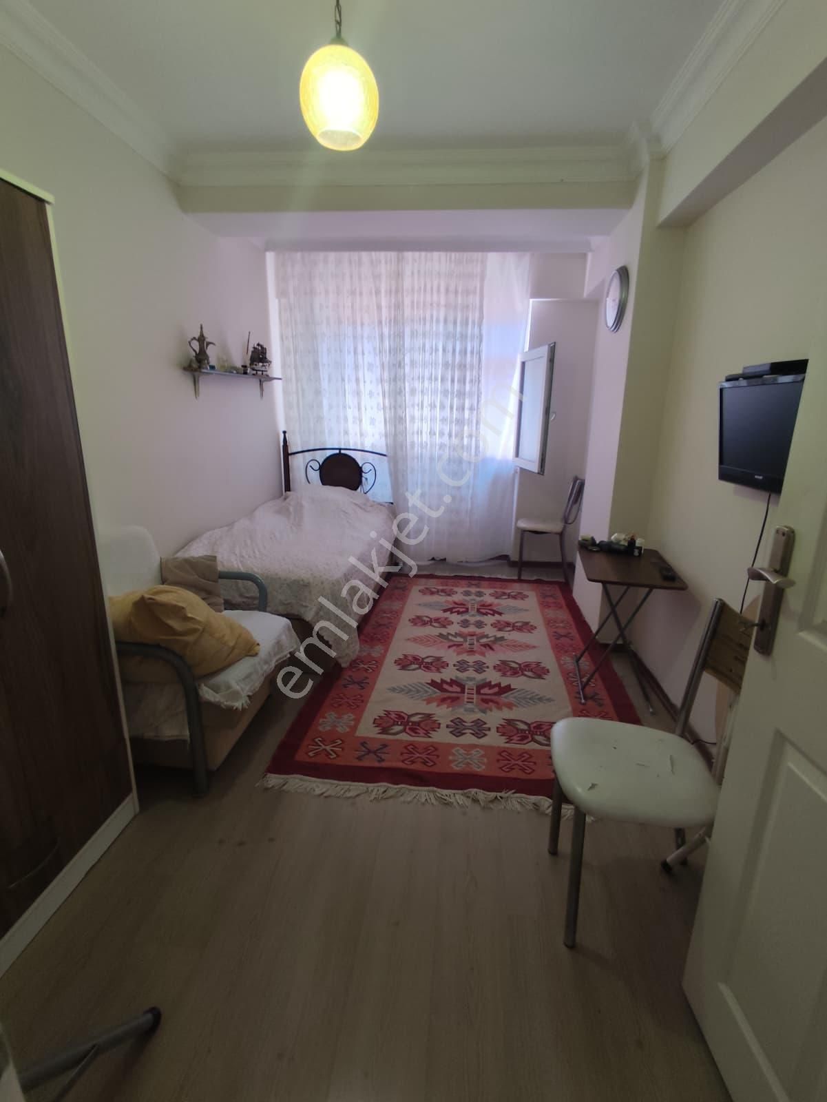 Merkezi Konumda Asansörlü Haliç Deniz Manzaralı 4+2dubleks Daire - Görsel 13