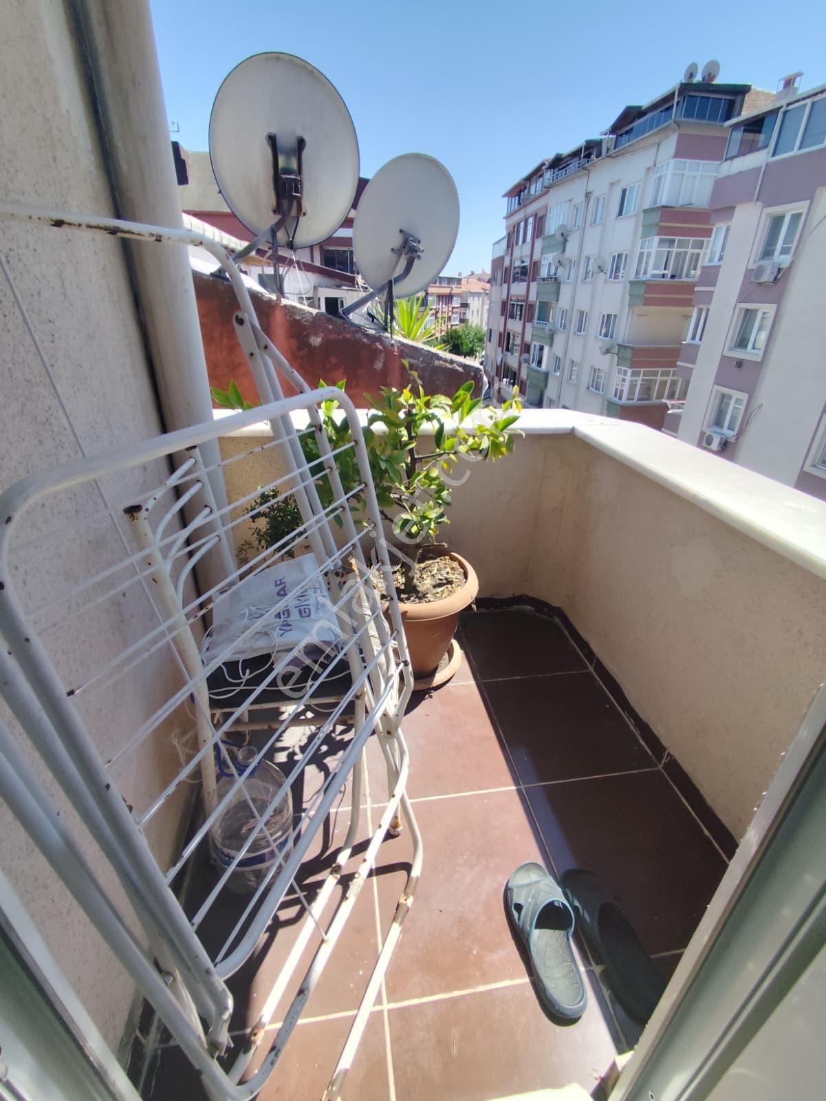 Merkezi Konumda Asansörlü Haliç Deniz Manzaralı 4+2dubleks Daire - Görsel 19