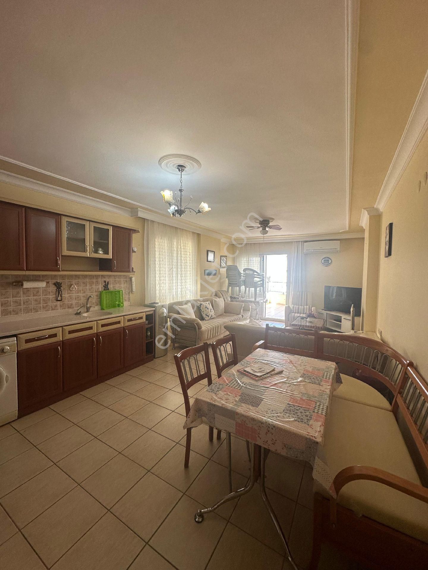 Altinkumda Satilik 2+1 Eşyalı Daire - Görsel 3