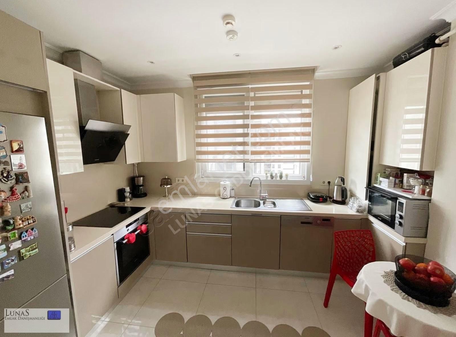 Lunas'dan Suadiye Ayşe Çavuş'da Yeni Binada 3+1 Balkonlu Daire - Görsel 18