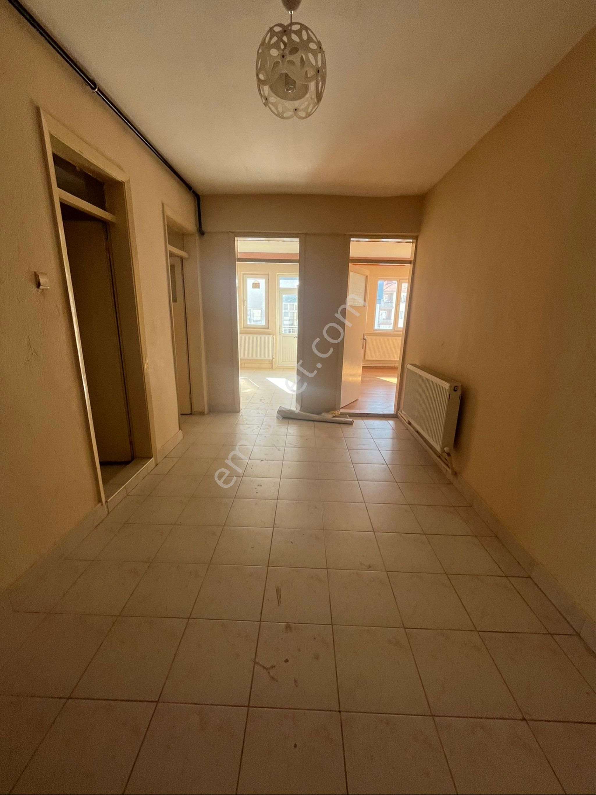 Maya Emlaktan Altunkalem Mah Geniş Ferah 2+1 Daire - Görsel 12