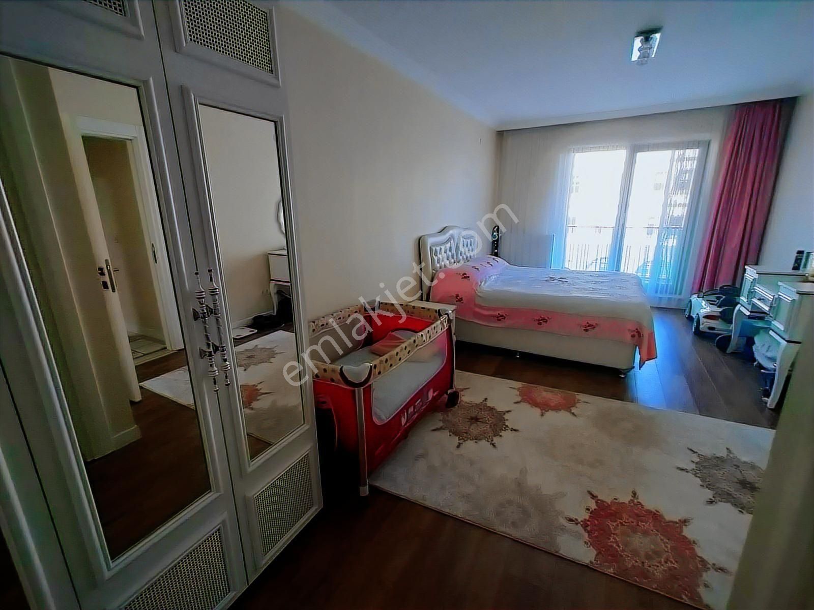 Realty Gate'den Zümrütevler Sitesi'nde Ultra Lüks Satılık Daire - Görsel 31