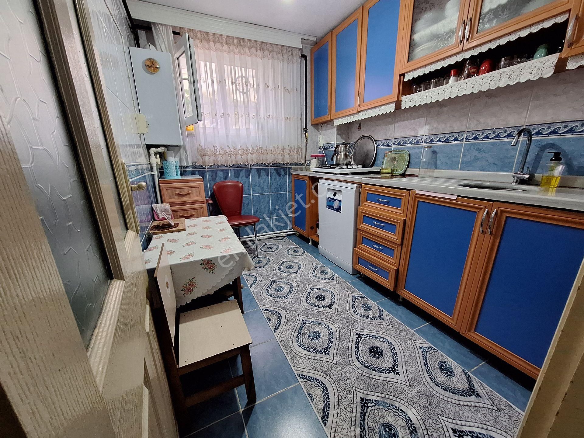 Pendik Esenler Mahallesin'de Satılık 1+1 Daire Rıfatılgaz Caddesine Cok Yakın - Görsel 5