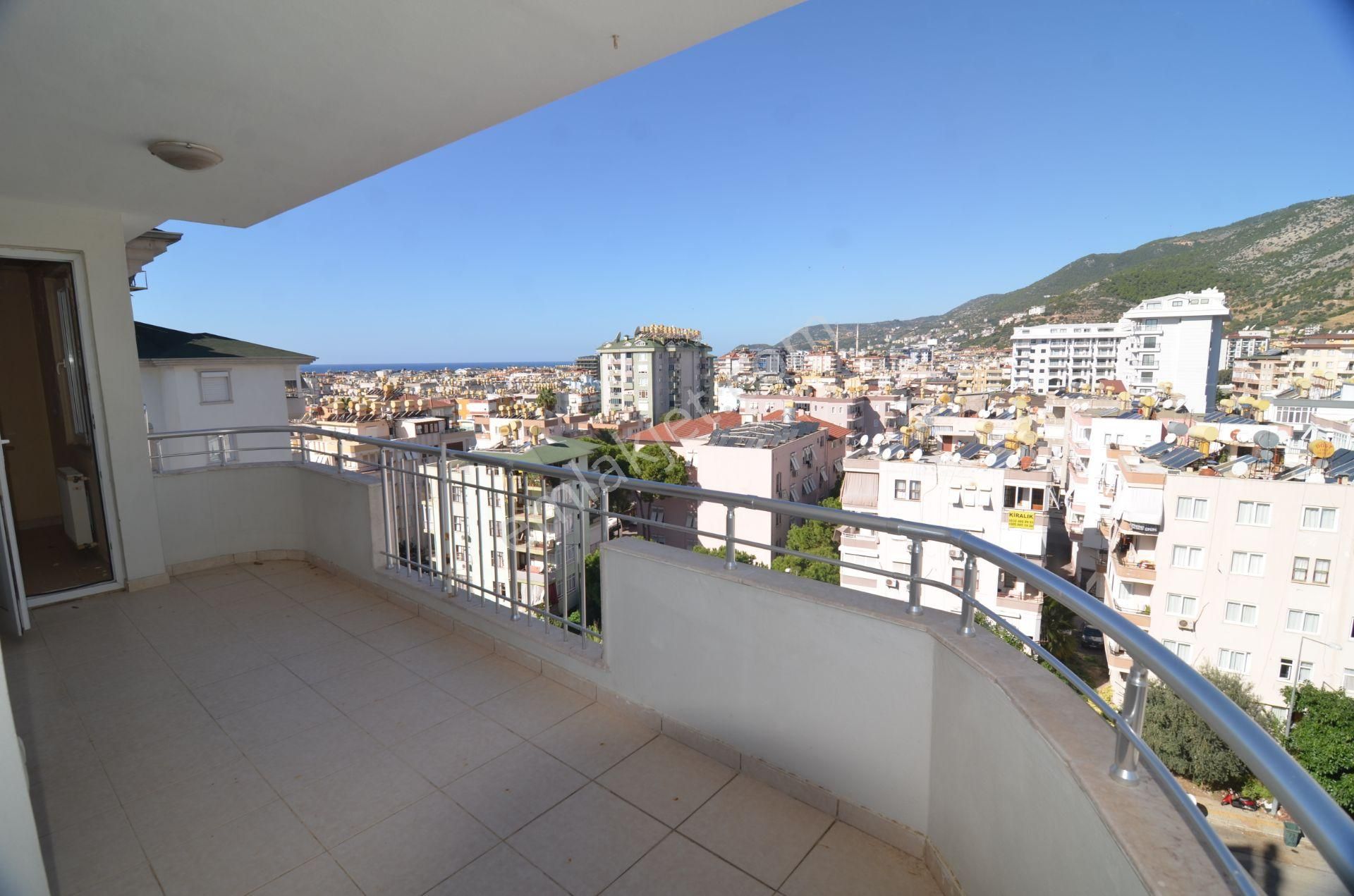 Alanya Galaksi Sitesi'de Satılık 5+1 Çift Daire - Görsel 17