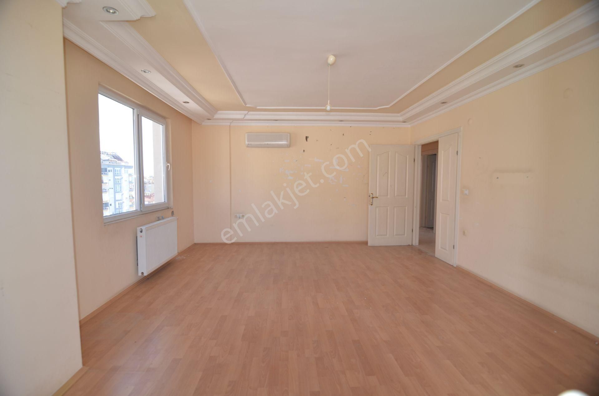 Alanya Galaksi Sitesi'de Satılık 5+1 Çift Daire - Görsel 16