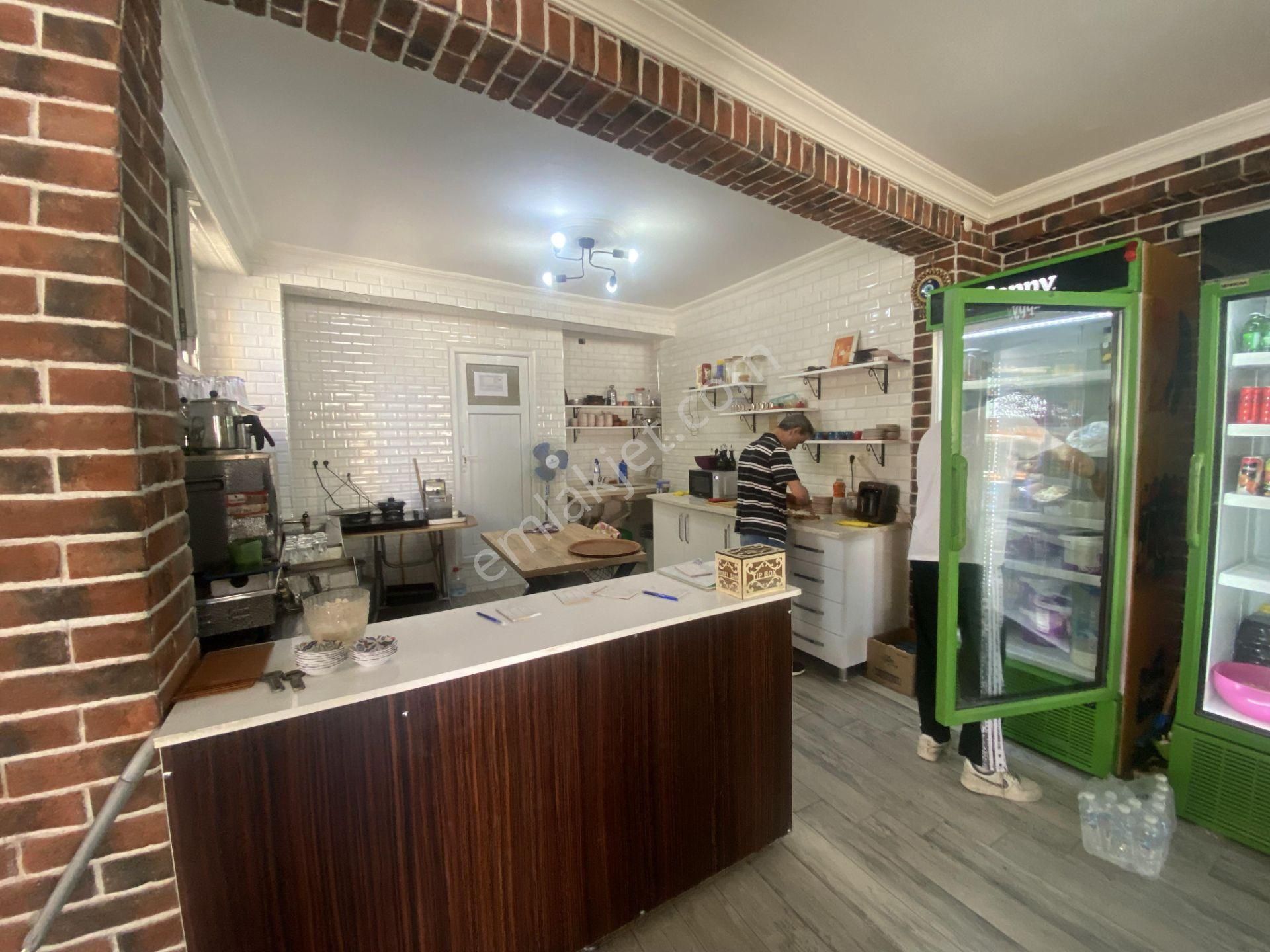 Balıkesir Ayvalık Kucukkoy Merkez De De Satılık Komple Bina - Görsel 7