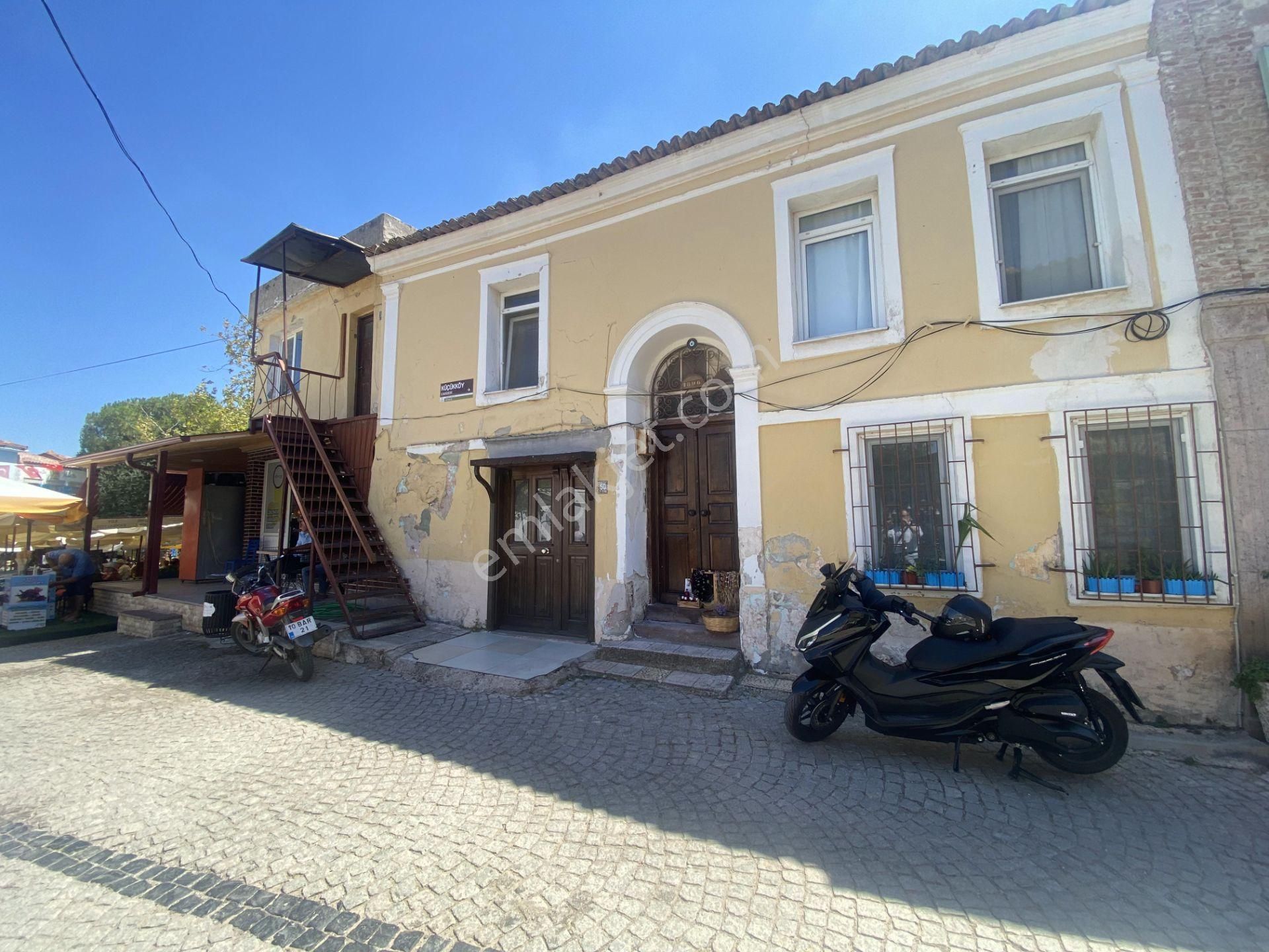 Balıkesir Ayvalık Kucukkoy Merkez De De Satılık Komple Bina - Görsel 9