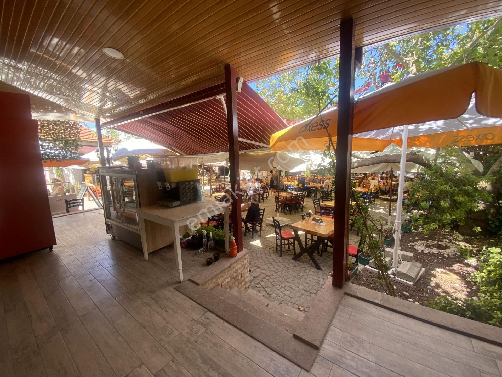 Balıkesir Ayvalık Kucukkoy Merkez De De Satılık Komple Bina - Görsel 16