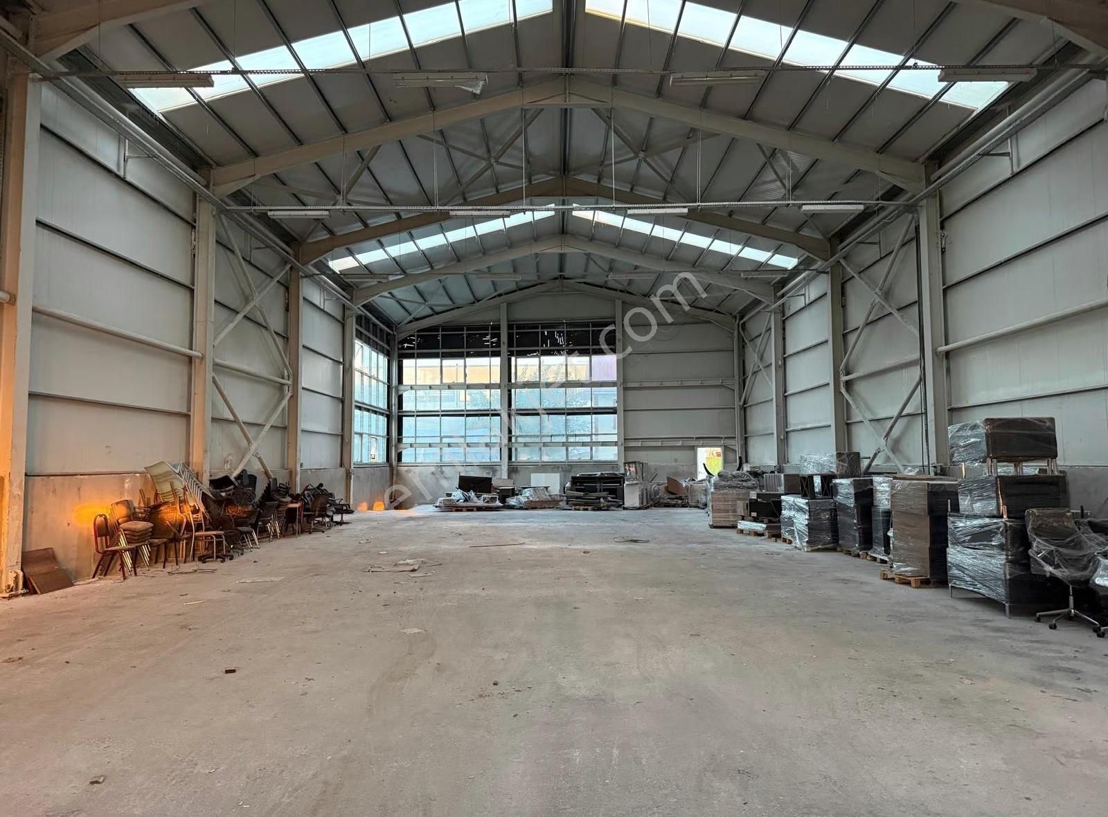 Liva Realty'den Stratejik Konumda 800m2 Üretim / Depolama Tesisi - Görsel 3