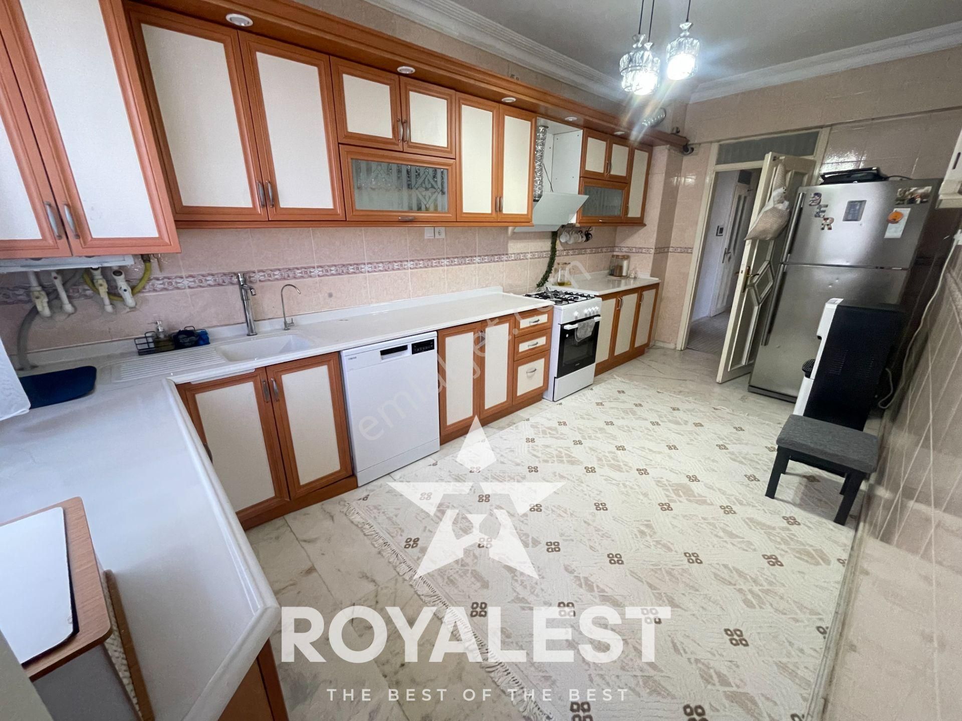 Royalest'ten Önü Açık Çift Balkonlu Geniş Oturumlu Acil - Görsel 8