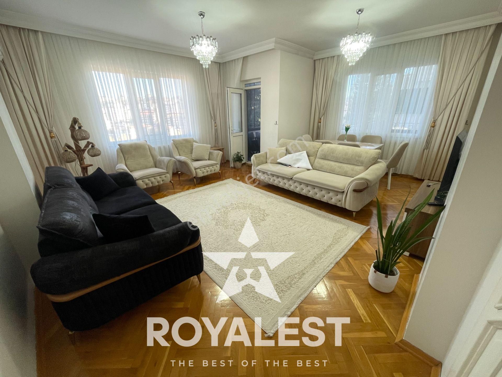 Royalest'ten Önü Açık Çift Balkonlu Geniş Oturumlu Acil