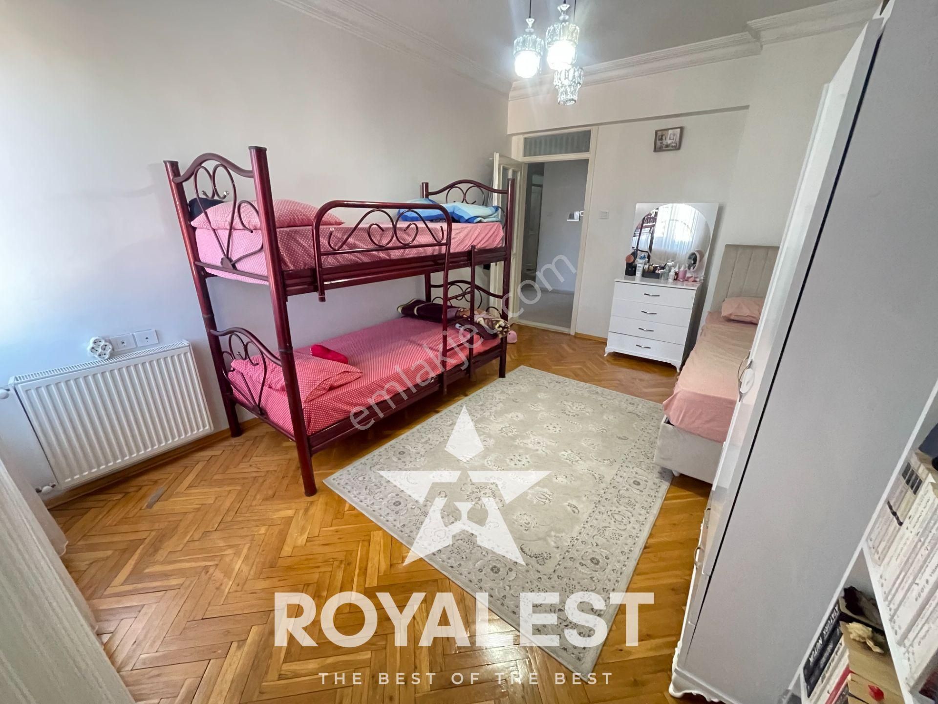 Royalest'ten Önü Açık Çift Balkonlu Geniş Oturumlu Acil - Görsel 11