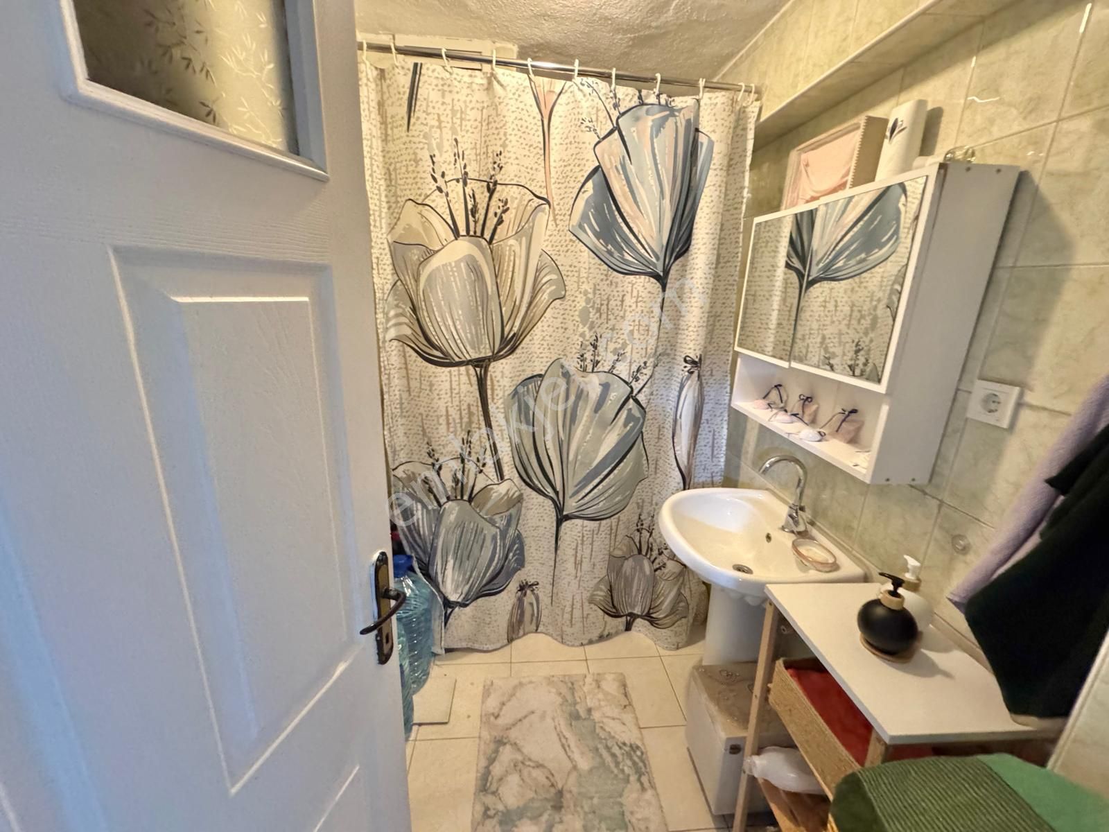 Taşcılar'dan Mimar Sinan Mahallesinde 3+1 2.kat Güney Cephe Daire - Görsel 21