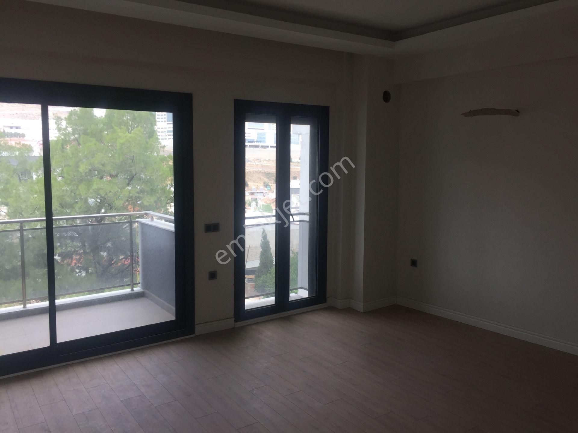 Bayraklı Şehir Hastanesi Karşısı 2+1 Yeni Bina Kiralık Daire - Görsel 10