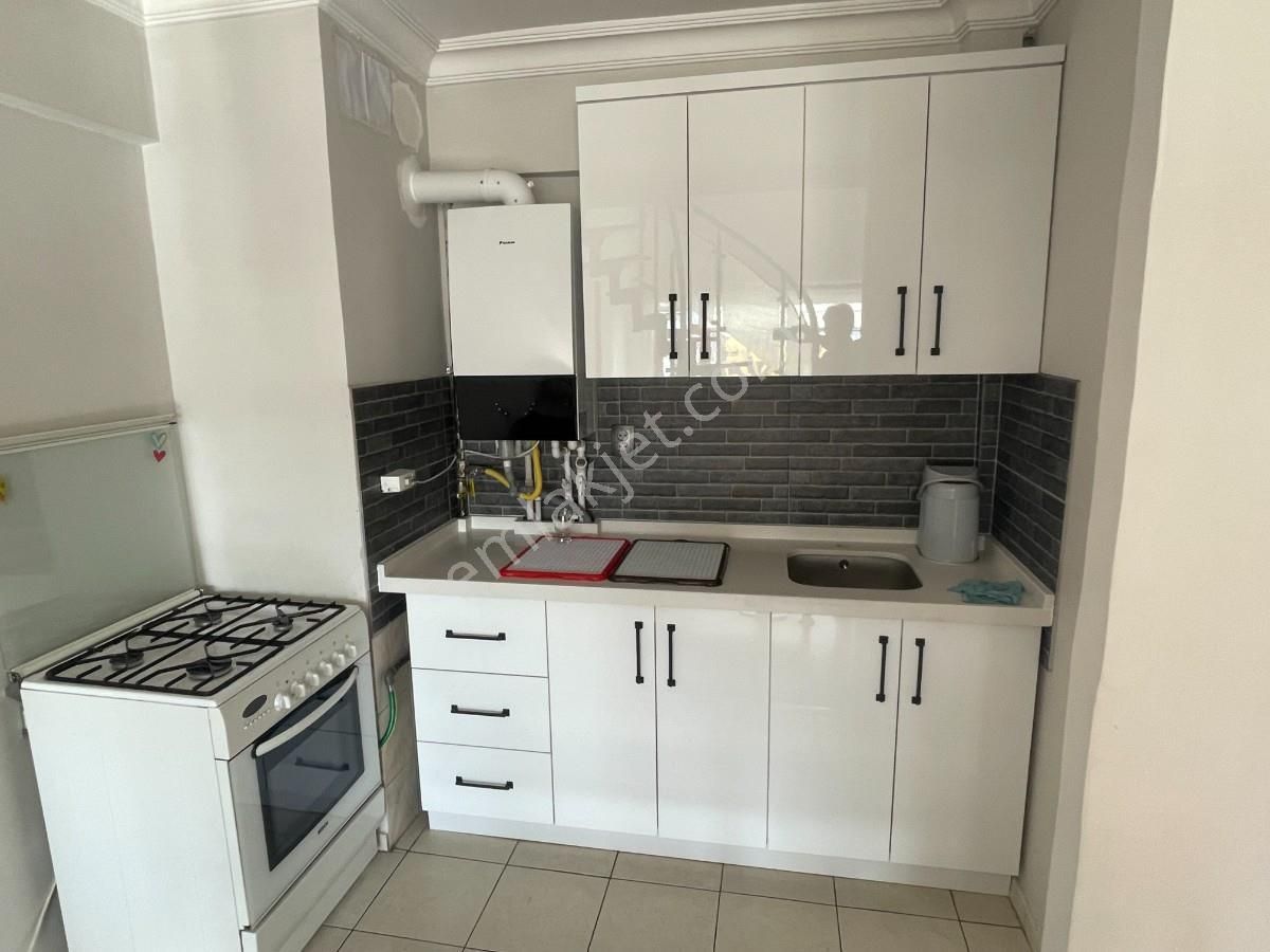 Kocatepede 2+1 Dubleks Teraslı 80 M2 Mobilyalı Açık Otoparklı - Görsel 10