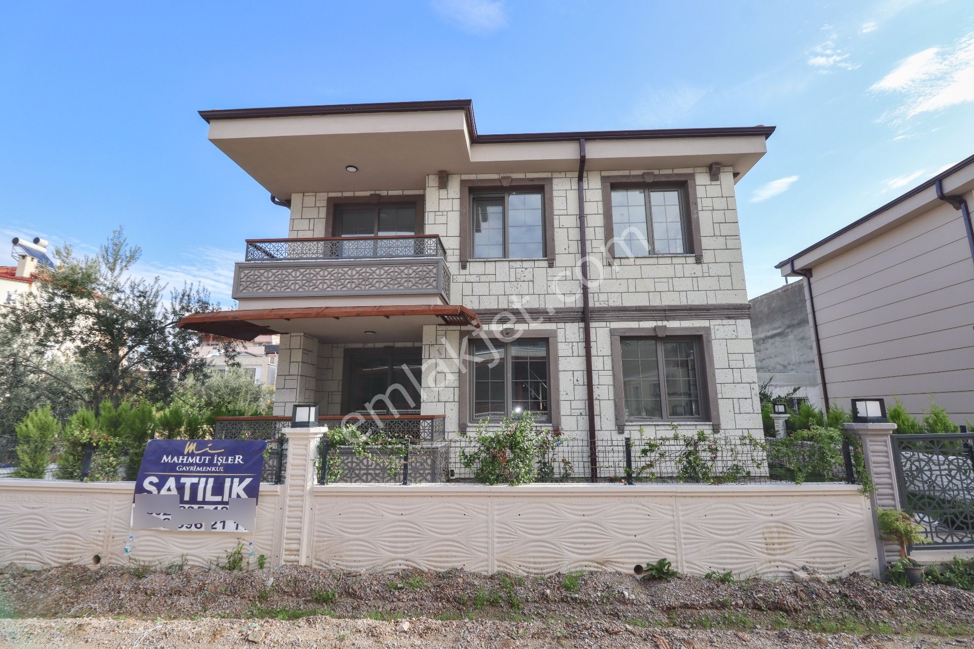 Mahmut İşler'den Denize 150 Metre Tam Müstakil 3+1 Lüks Vill - Görsel 7