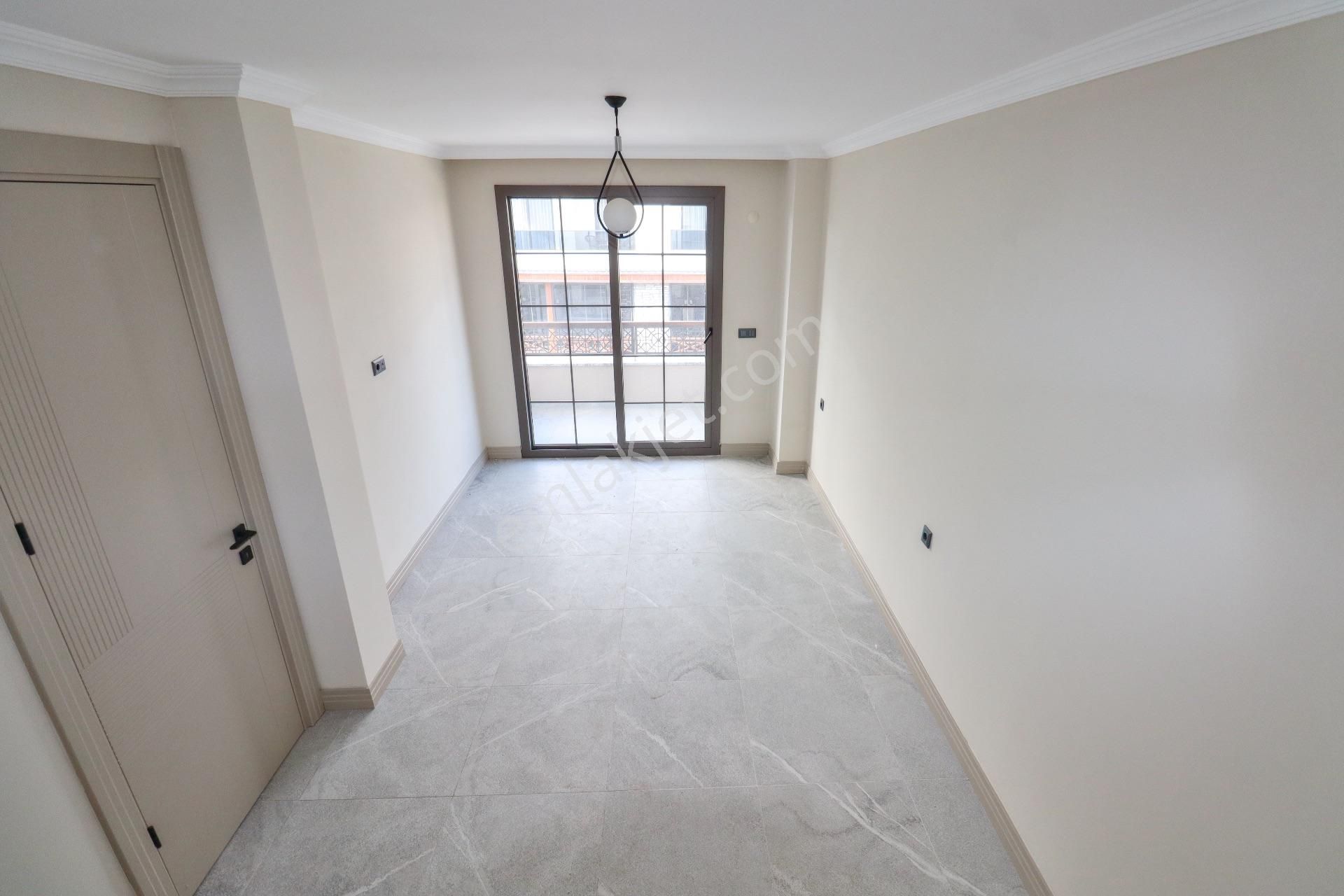 Mahmut İşler'den Denize 150 Metre Tam Müstakil 3+1 Lüks Vill - Görsel 16