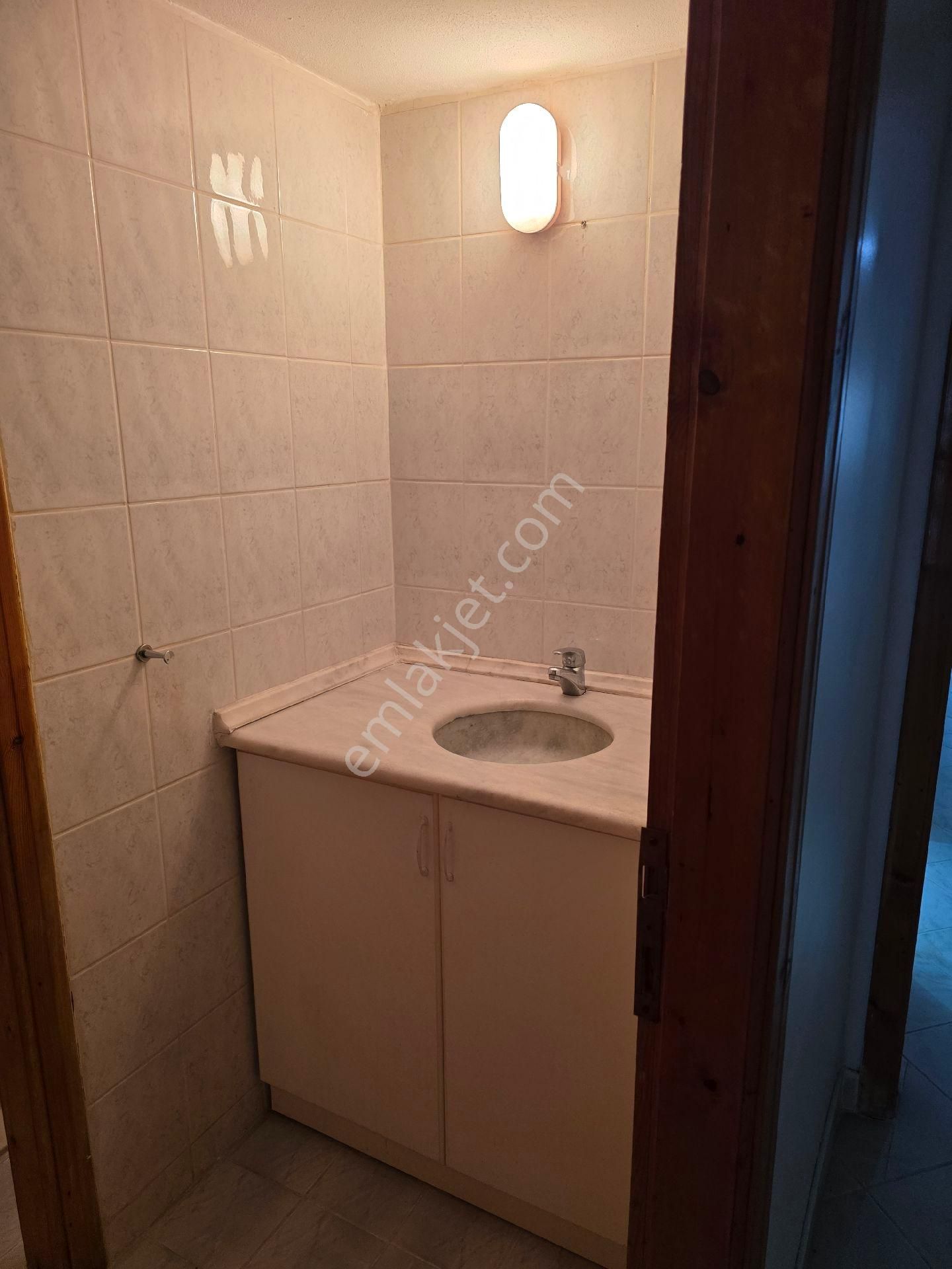 Çarşı Merkezde Kiralık Daire - Görsel 21