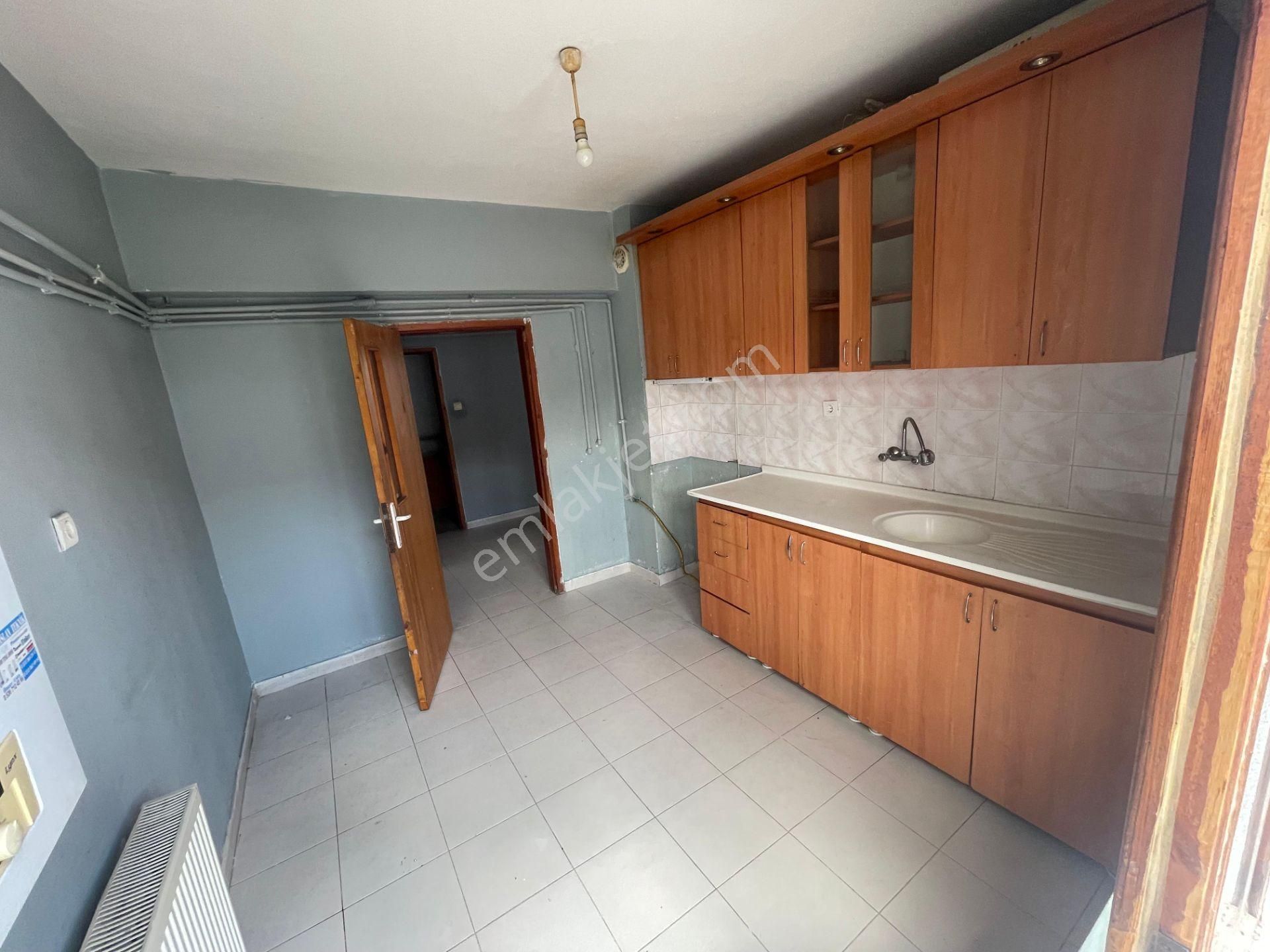 Ugem Gayrimenkul Bağımlı 3+1 Daire - Görsel 2