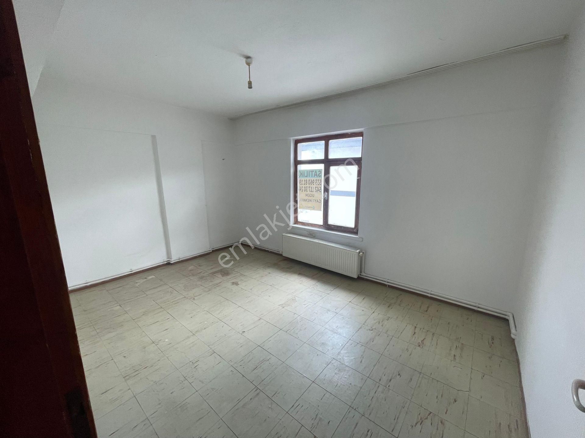 Ugem Gayrimenkul Bağımlı 3+1 Daire - Görsel 10