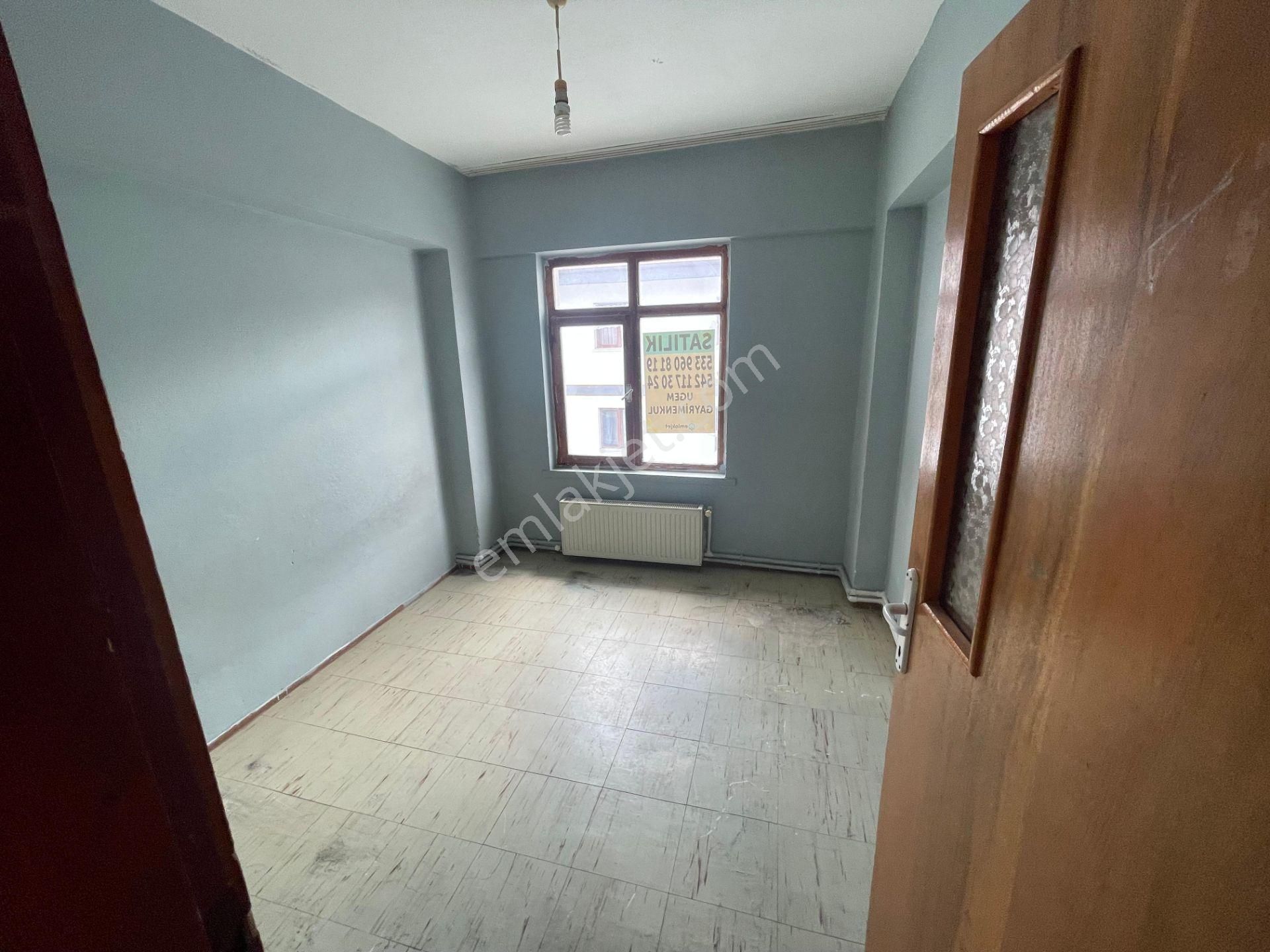 Ugem Gayrimenkul Bağımlı 3+1 Daire - Görsel 14