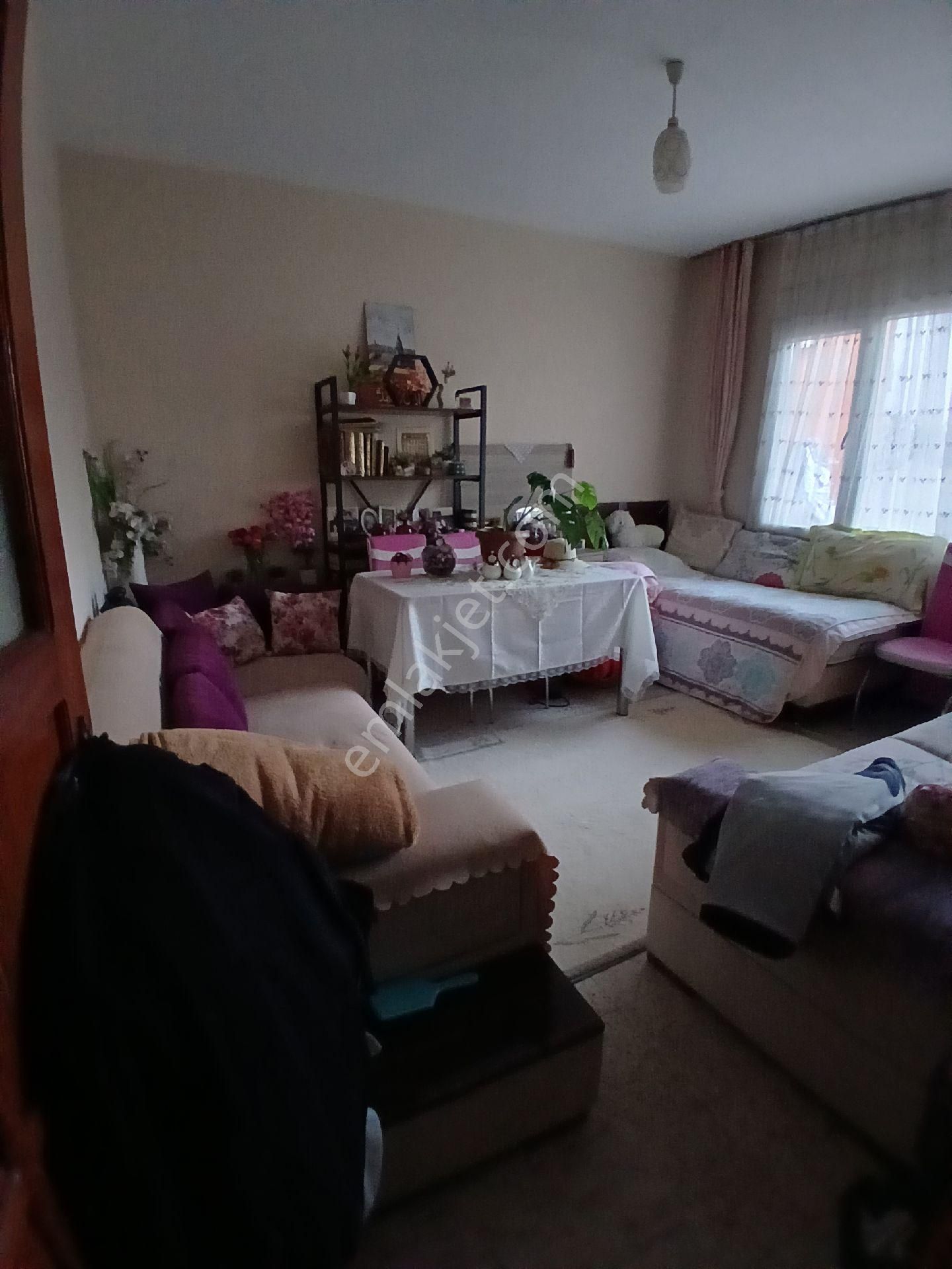 Komple Satılık 4 Kat Önü Açık Temiz Bir Müstakil Bina - Görsel 28