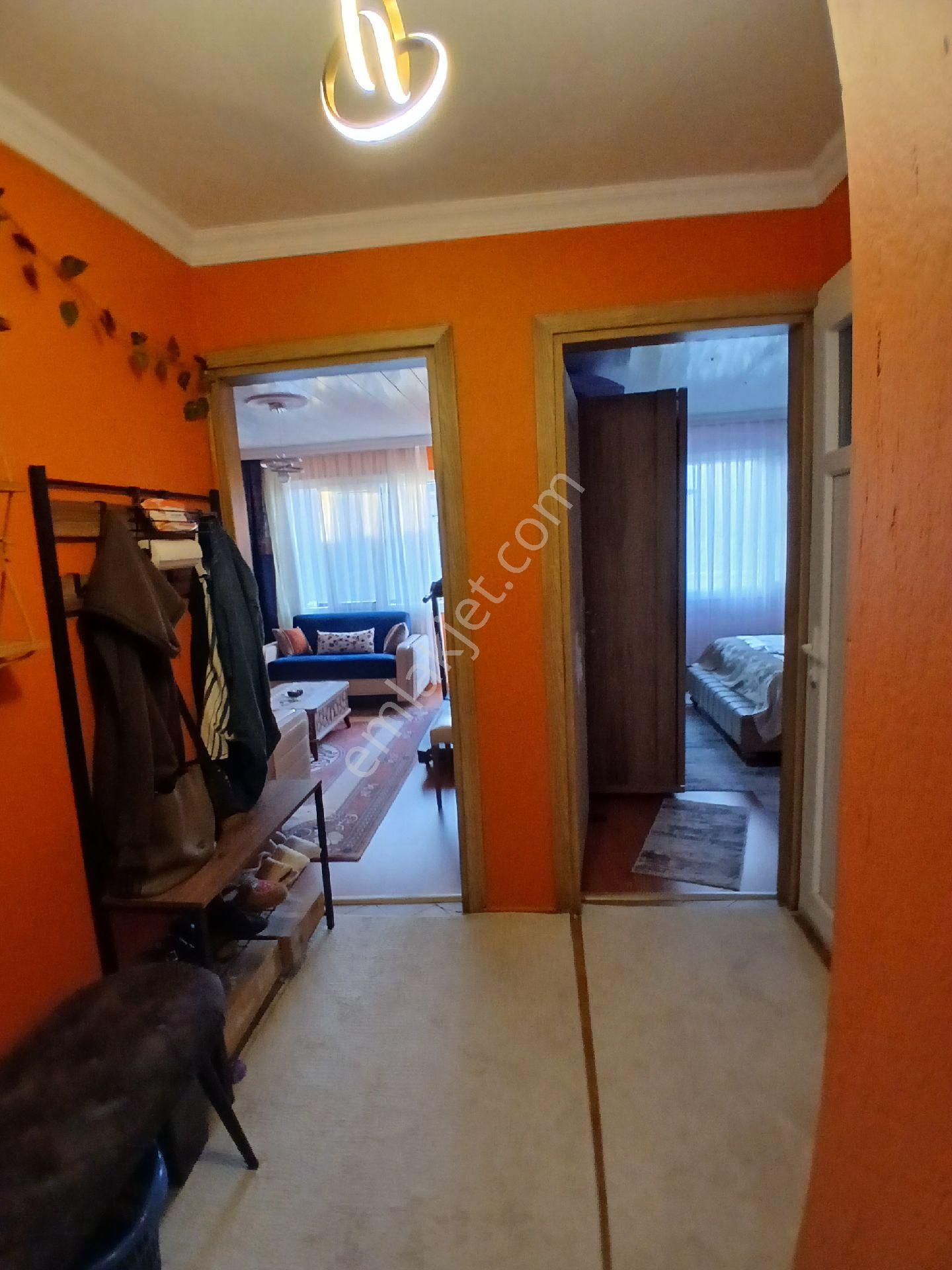 Komple Satılık 4 Kat Önü Açık Temiz Bir Müstakil Bina - Görsel 11