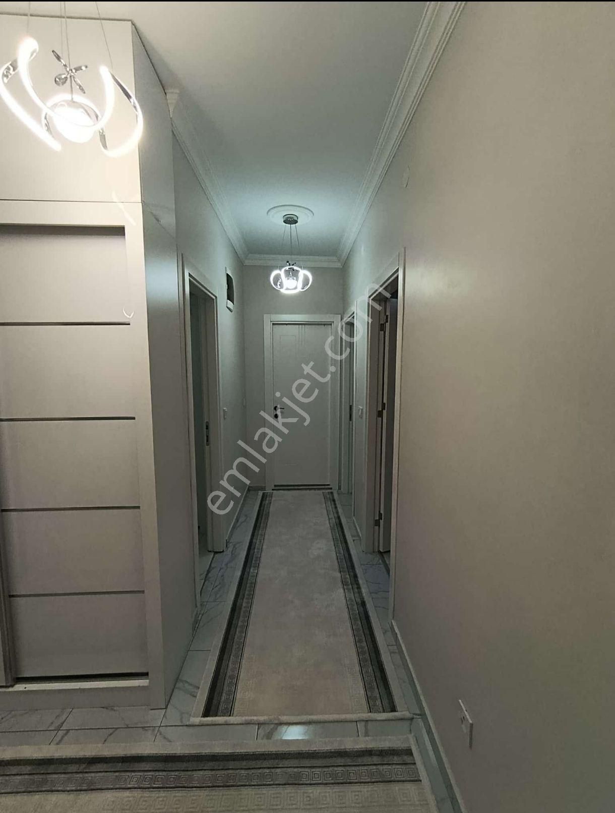 Meram Alakova'da Alsata,,yatırıma Oturuma Uygun Geniş Lüxs 2+1 Daire - Görsel 5