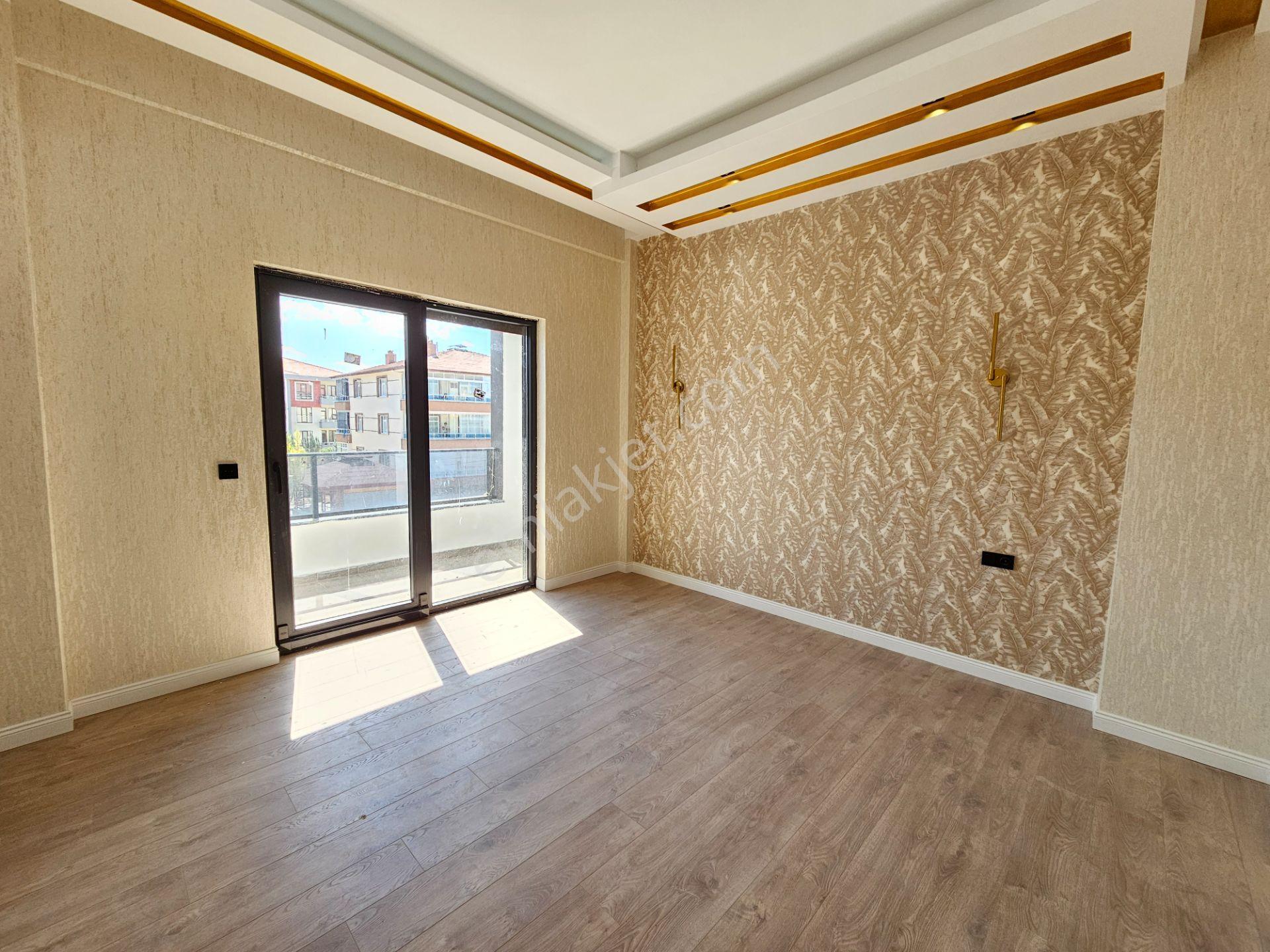 Buhara Mah. İşyapar Gayrimenkul'den Hat Caddesine Yakın Lüxs Akıllı Ev Sistemli Villa - Görsel 24