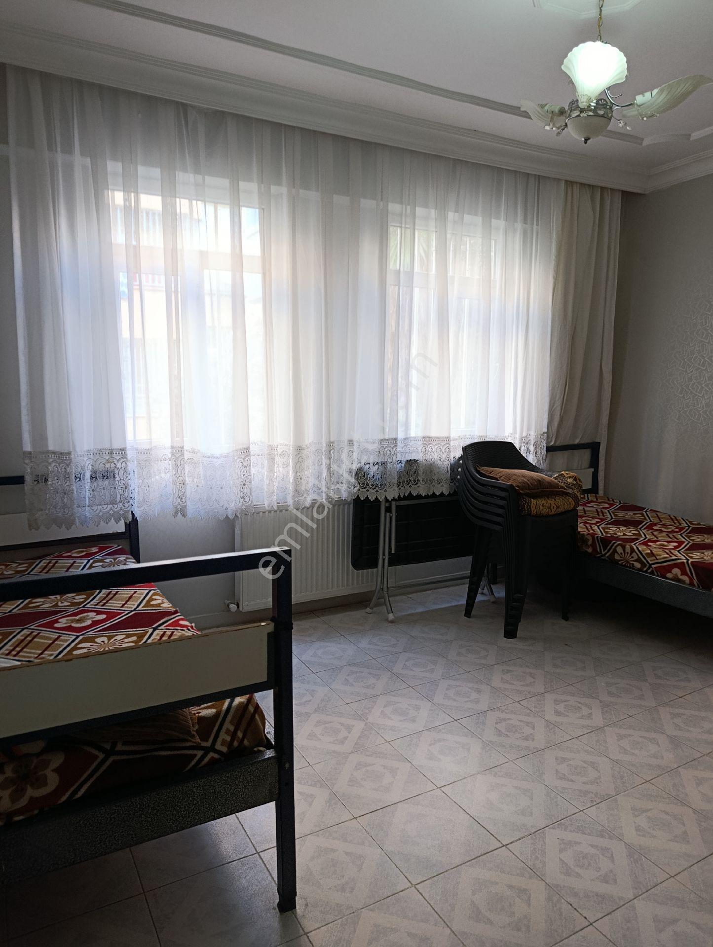 Merkezi Konumda Lokasyon Olarak İyidir 5 Oda Bakımlı - Görsel 22
