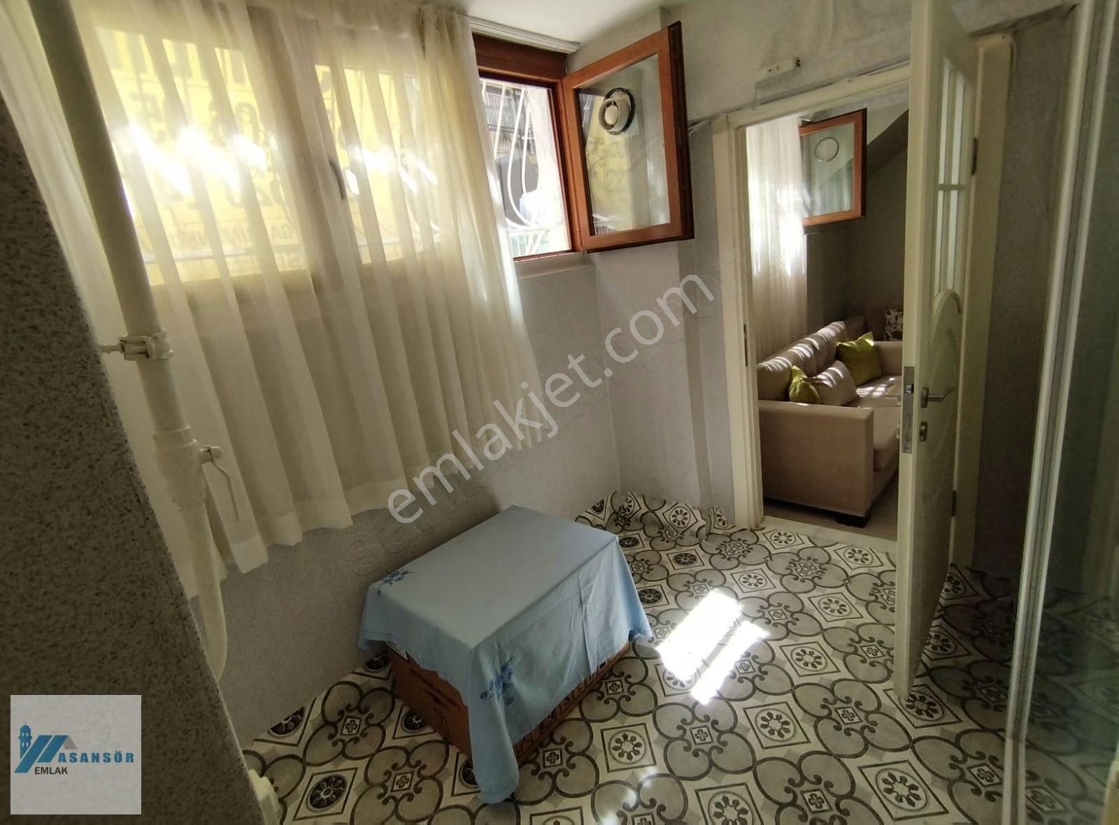 Asansör Emlaktan Dogalgazli 2+1 Full Yapili Esyali Satilik Daire - Görsel 8