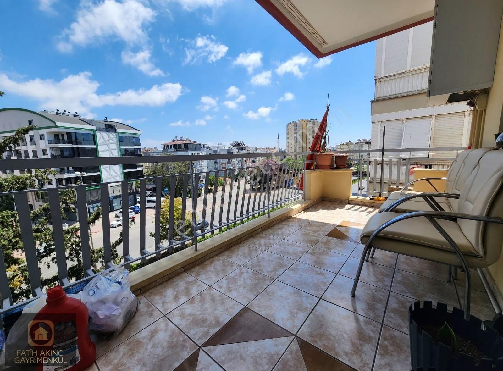 Satılık Etilerde Geniş 3+1 Katta Tek Daire - Görsel 5