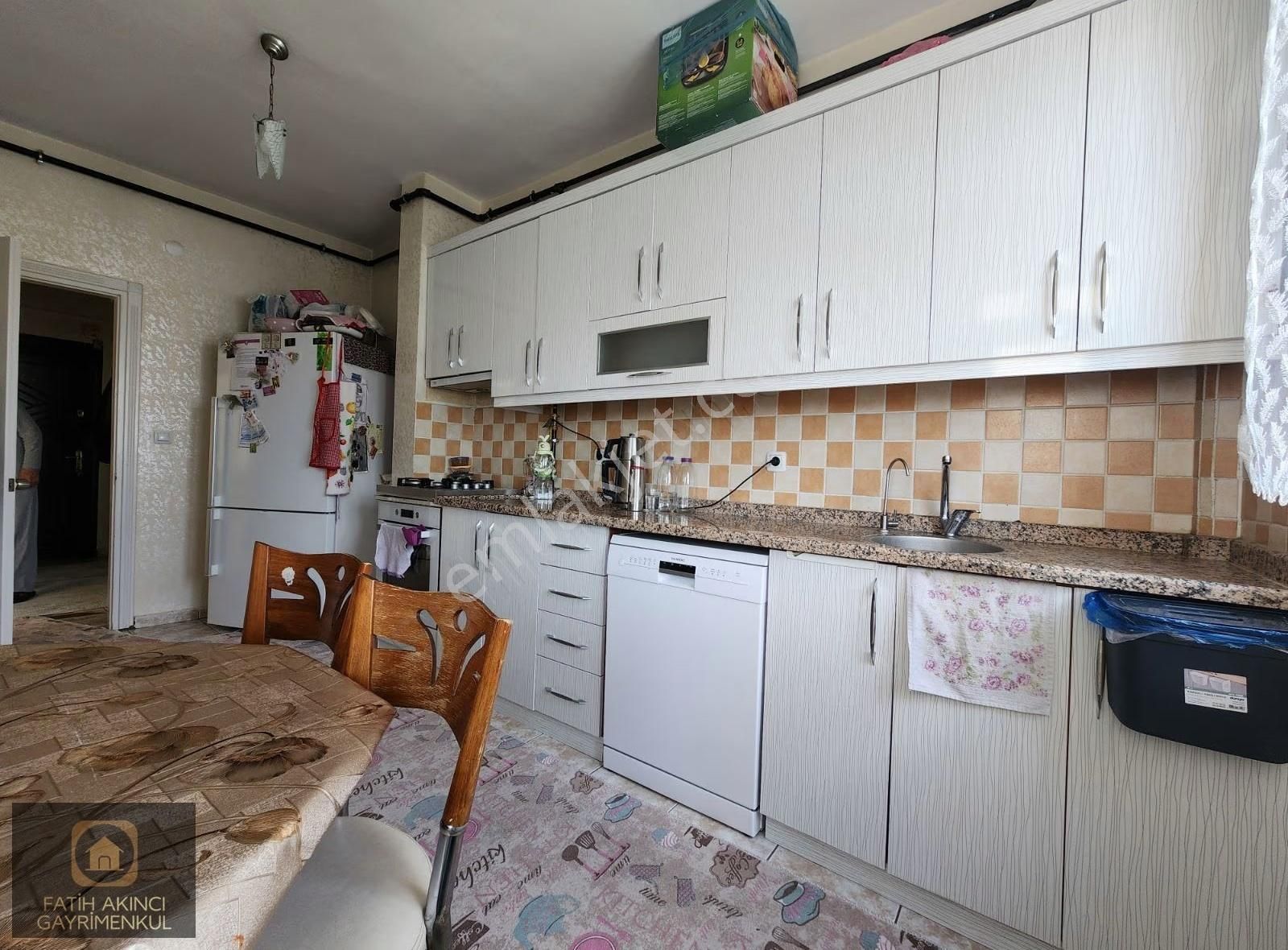 Satılık Etilerde Geniş 3+1 Katta Tek Daire - Görsel 29