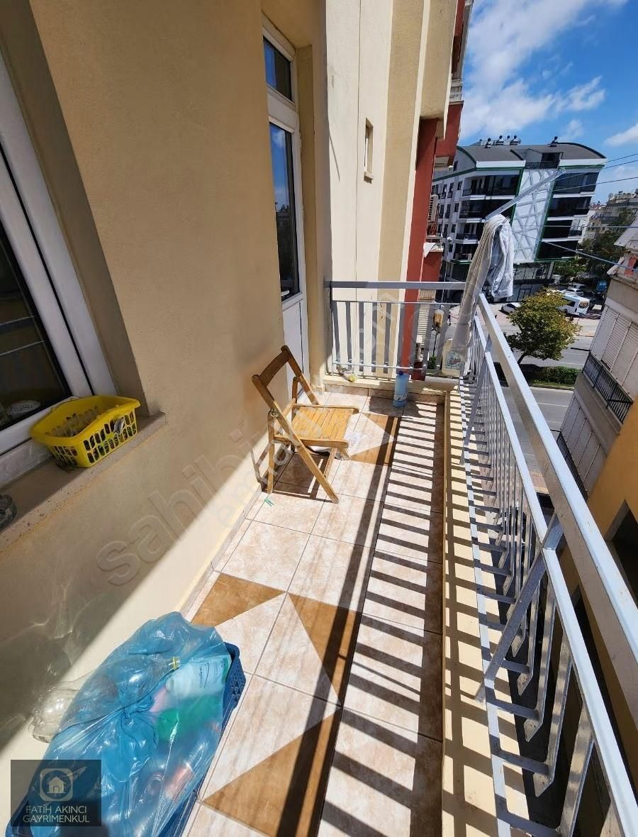 Satılık Etilerde Geniş 3+1 Katta Tek Daire - Görsel 16