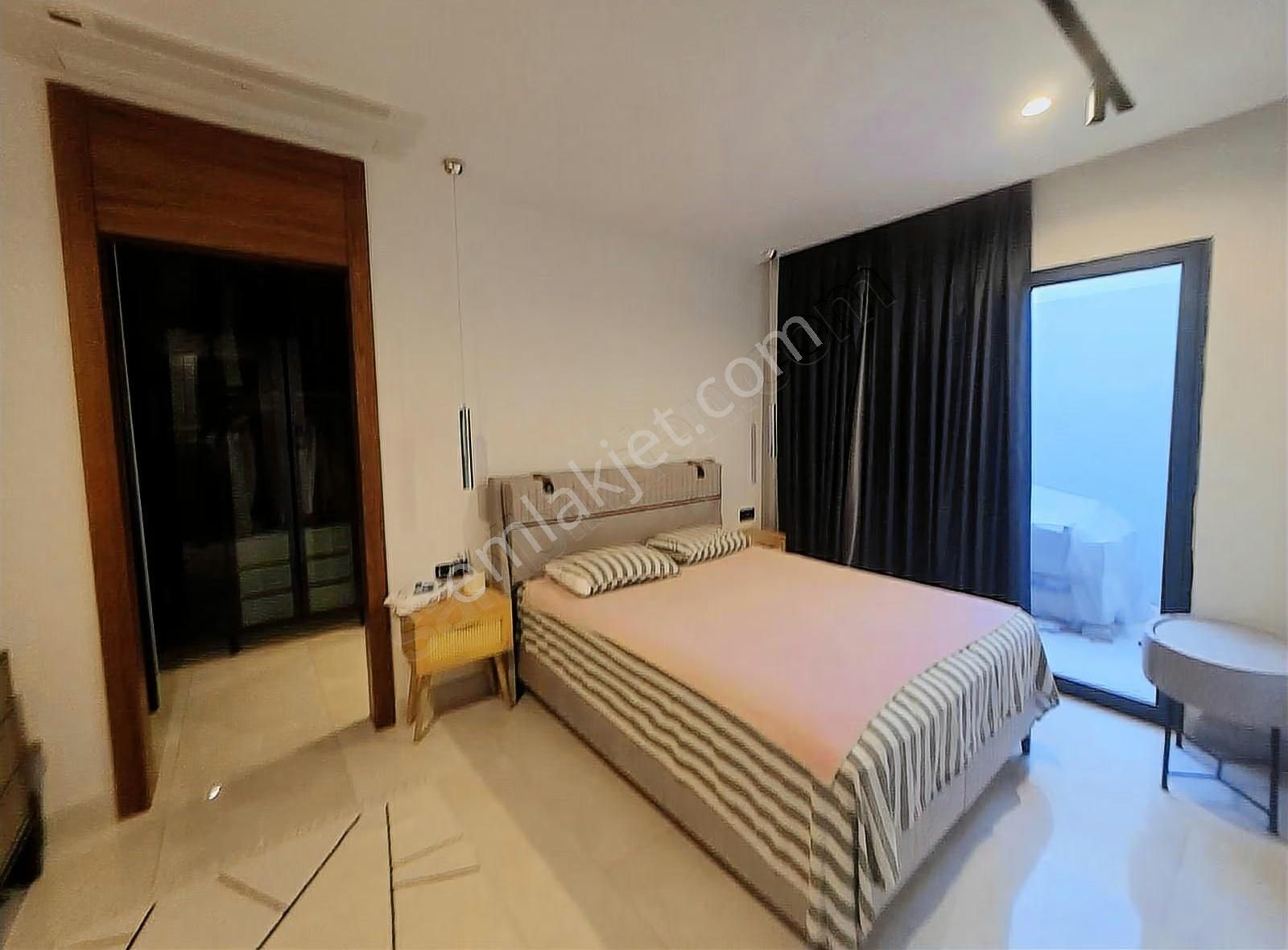 Yalıkavak Küdür De 800m2 Bahçe İçinde 5 Oda Salon Havuzlu Villa - Görsel 6