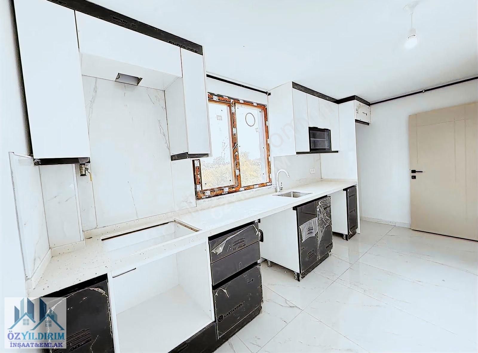 Çekmeköy Çatalmeşe Mah. Tek Daire Üzeri Sıfır 3+1 Geniş Daire - Görsel 14