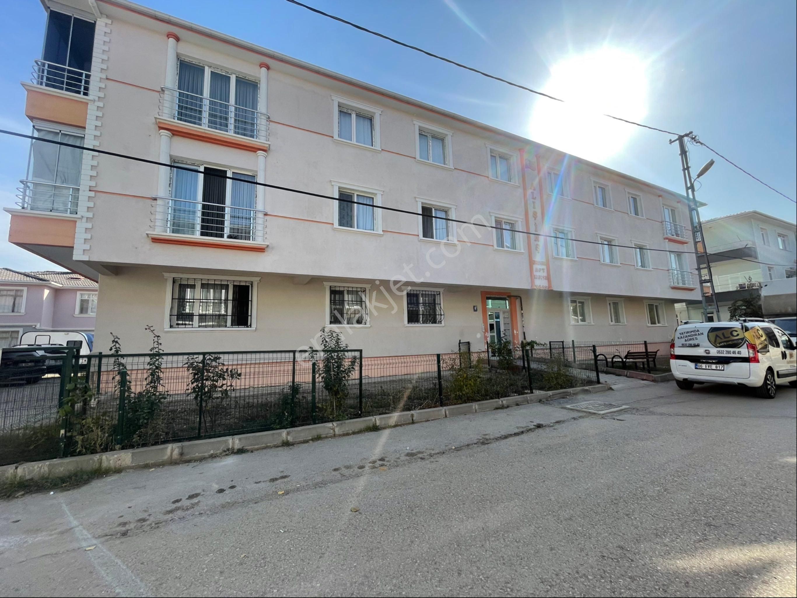 A L C Den Yenikent Mustafa Kemal Mah Sinde 3+1 Yapılı Daire - Görsel 11