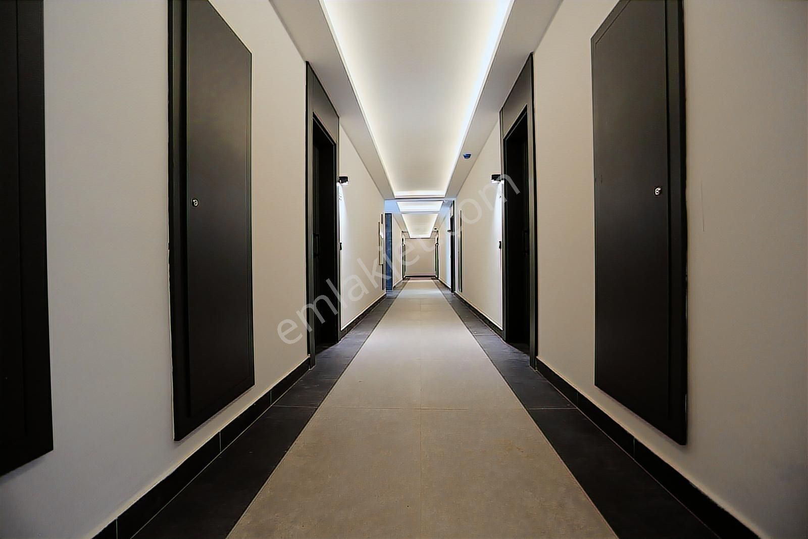 Çukurambar'da Ful Eşyalı Lüx Rezidans - Abd Büyükelçiliği Yanı - Görsel 9