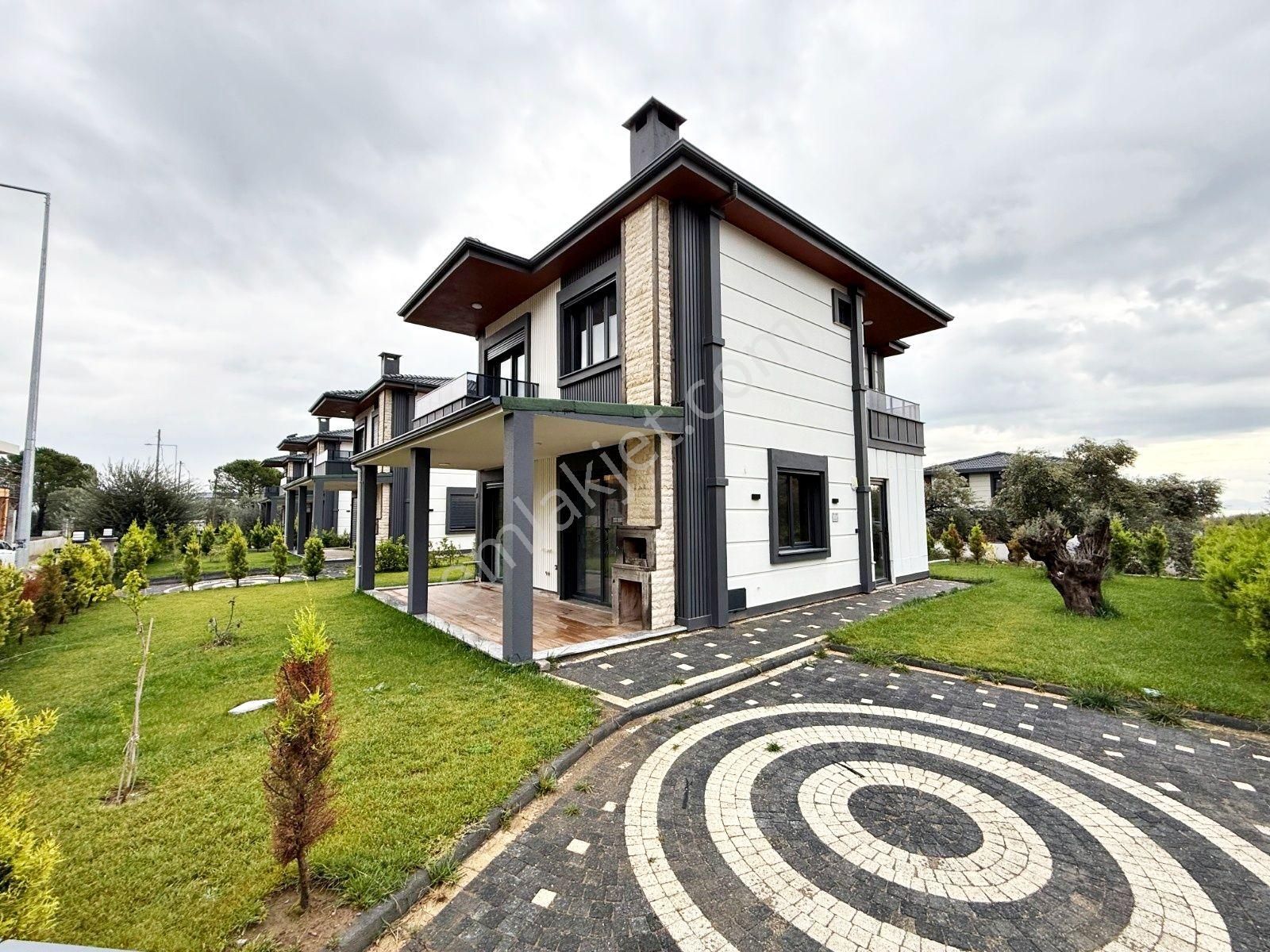 🔴🔴 Güç Gayrimenkul'den Güre'de Kazdağları Manzaralı Tasarım Harikası Satılık 4+1 Villa