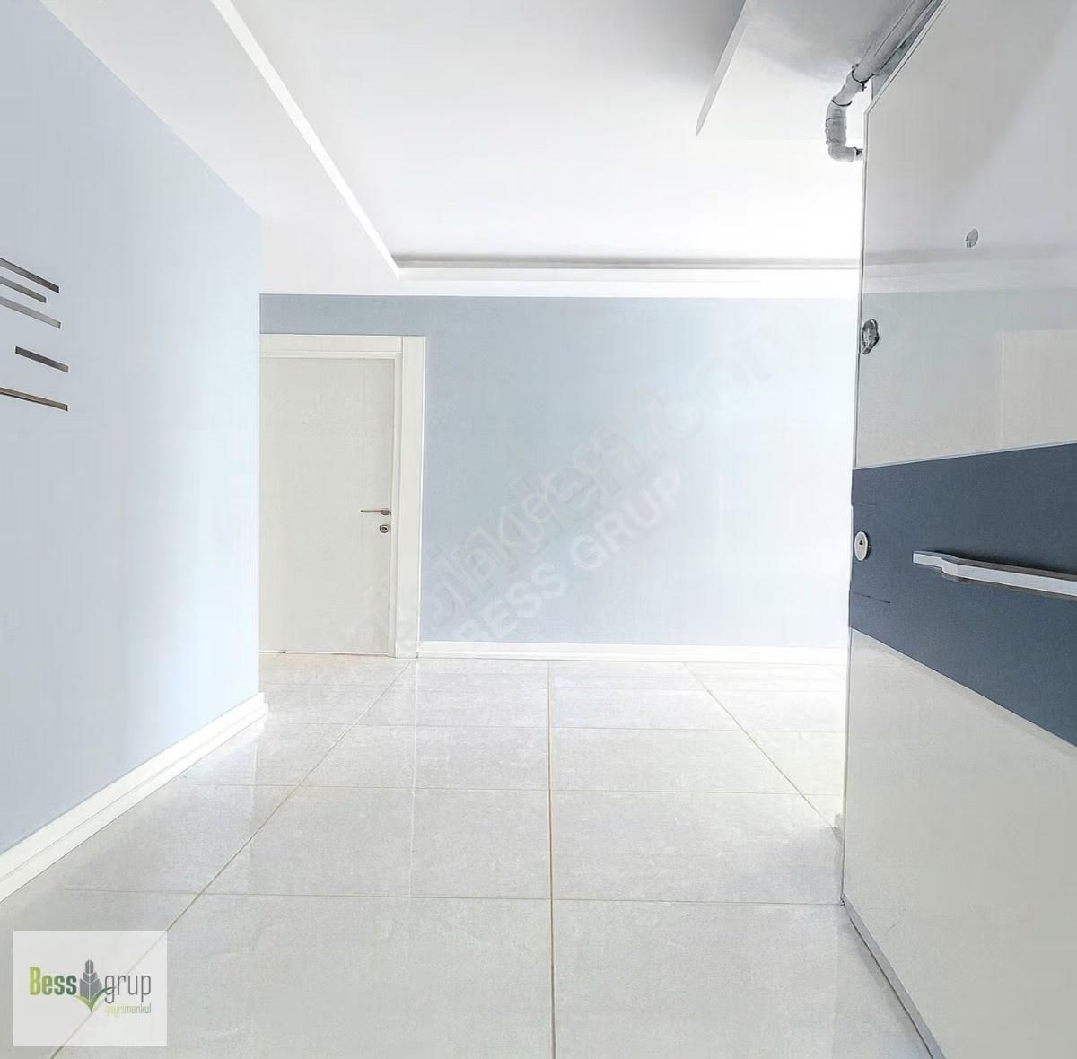 Beylikdüzü'nde Havuzlu Site İçerisinde Satılık 3+1 Lüks Daire - Görsel 13