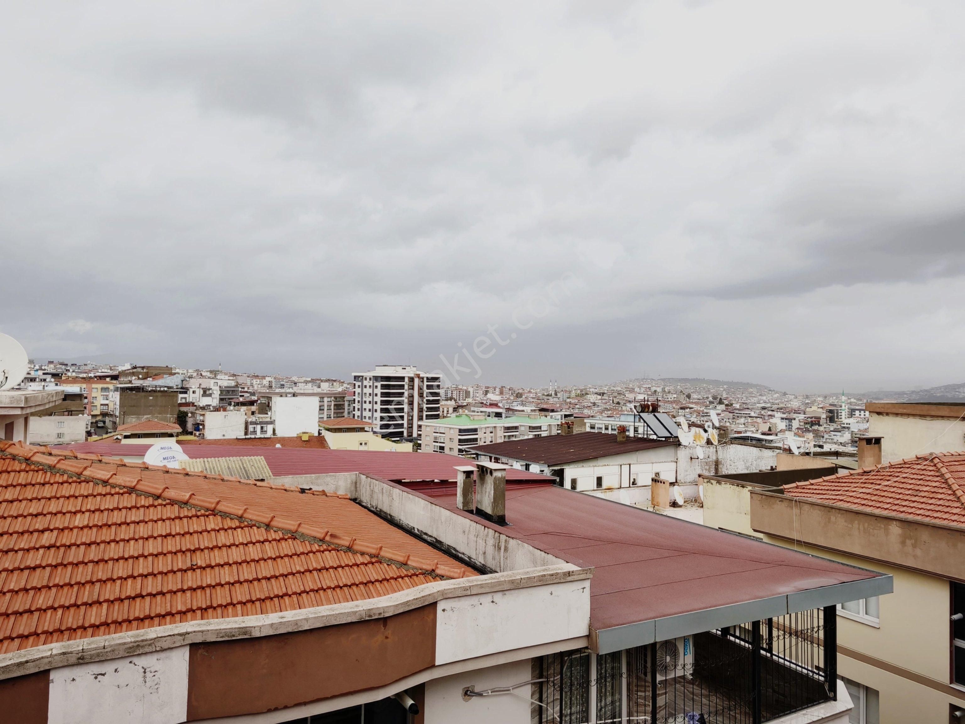 Almiradan Yeni Binada Ferah Manzaralı 1+1 Asansörlü Atoparklı Daire - Görsel 16