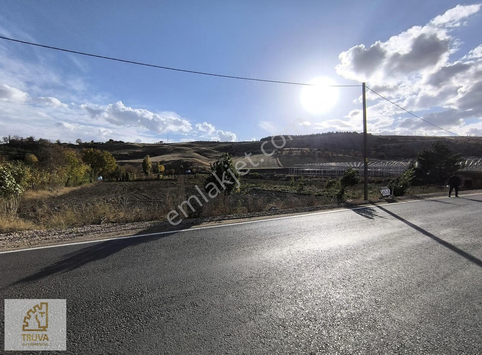 Truvadan Çorum Altınbaşta Seraya Uygun 2690 M² Tarla - Görsel 6