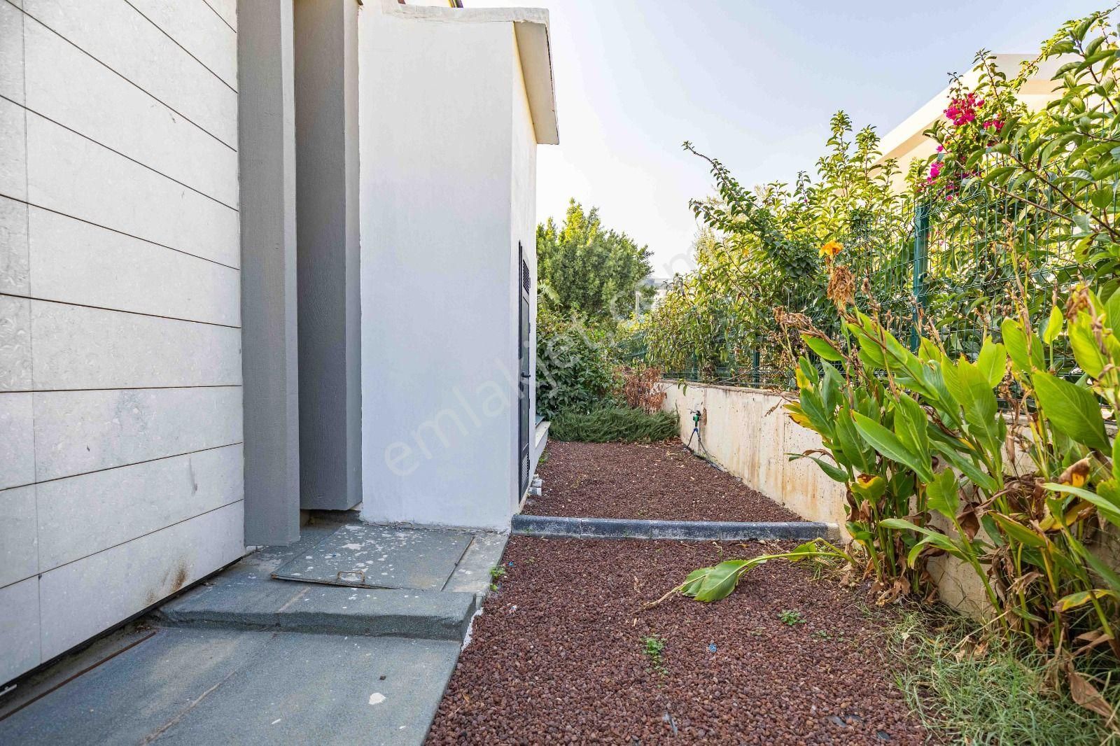 Bodrum Alt Konacıkta Merkezi Konumda Kiralık İşyeri - Görsel 8