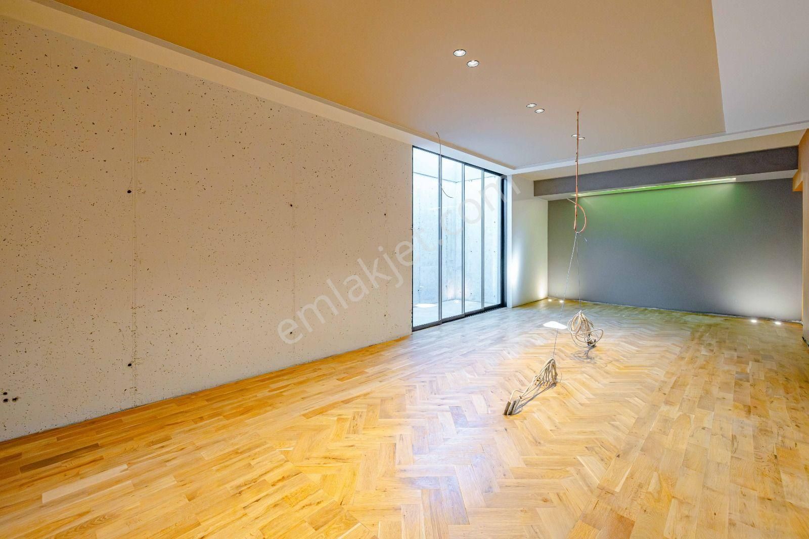 Bodrum Alt Konacıkta Merkezi Konumda Kiralık İşyeri - Görsel 25