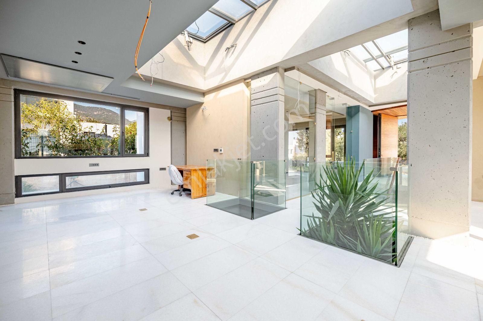 Bodrum Alt Konacıkta Merkezi Konumda Kiralık İşyeri - Görsel 15