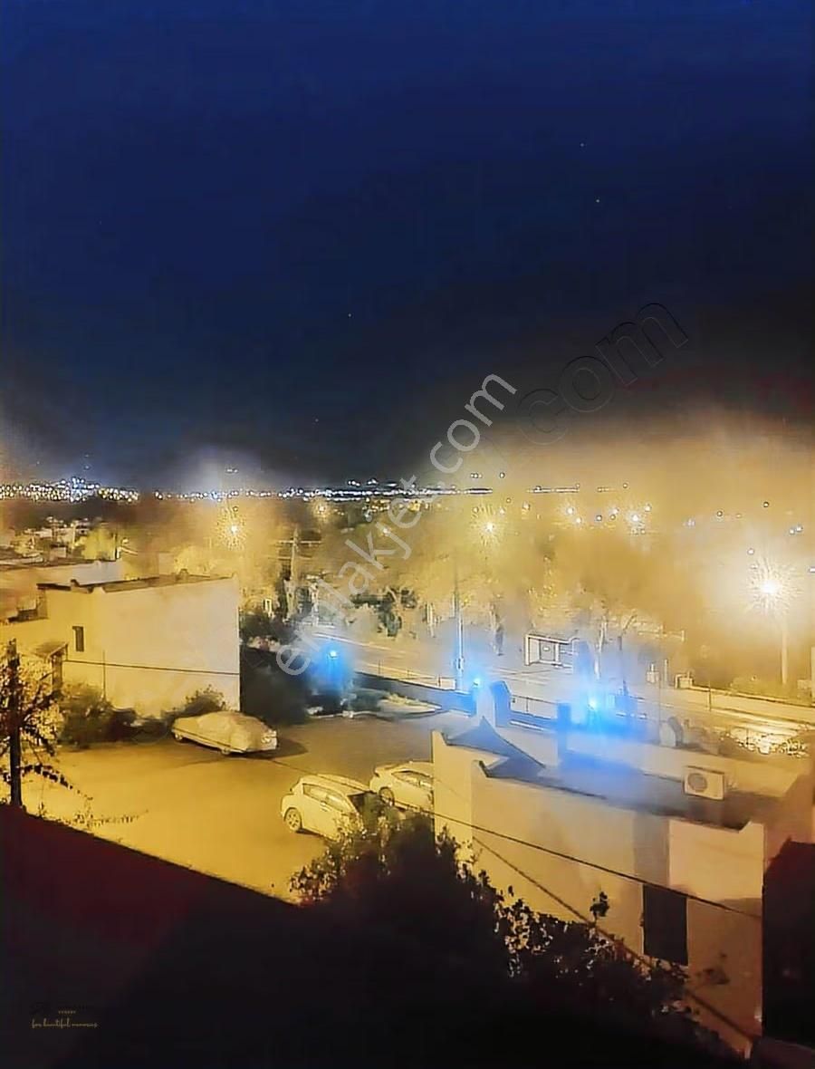 90 Evler Sitesinde Denize Yürüme Mesafesinde Tam Müstakil - Görsel 23